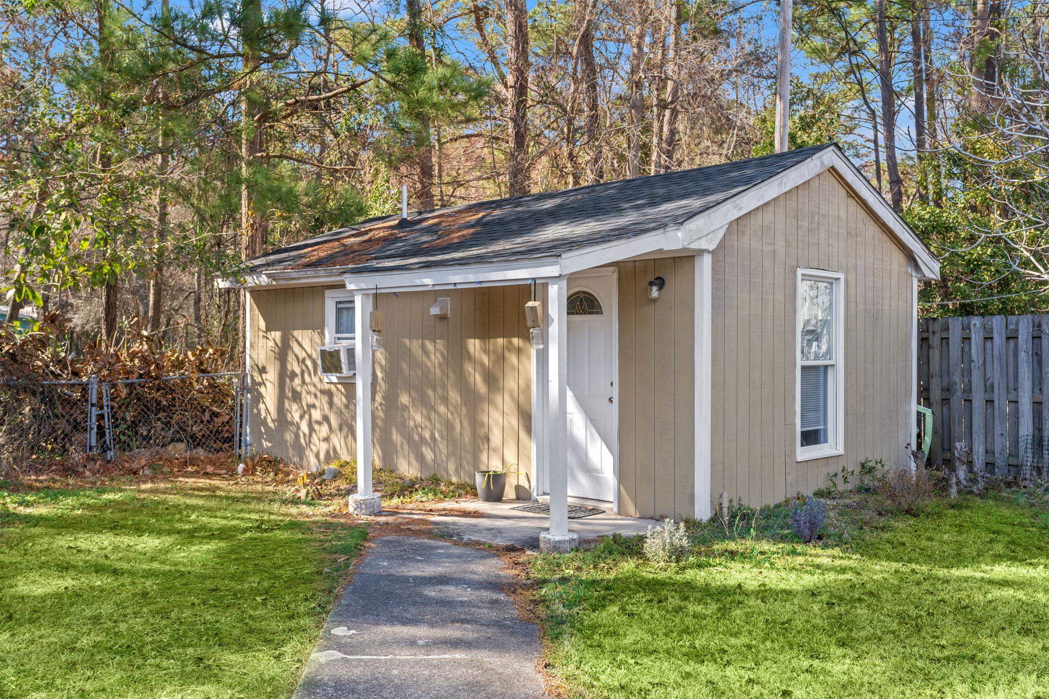 1115 Scott Dr. Property Photo 30