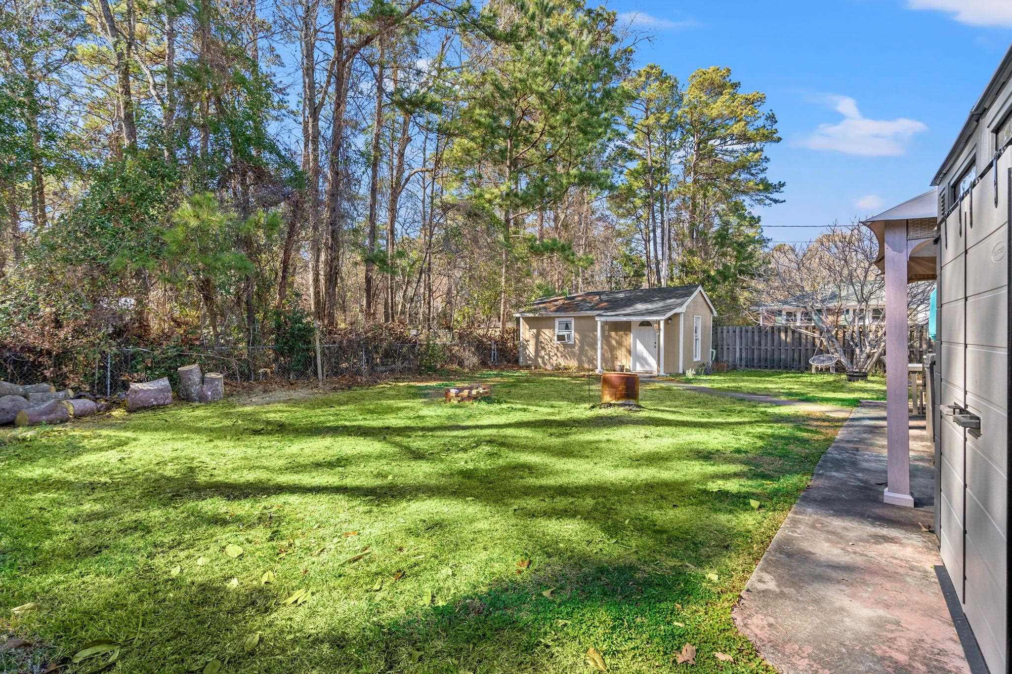 1115 Scott Dr. Property Photo 44
