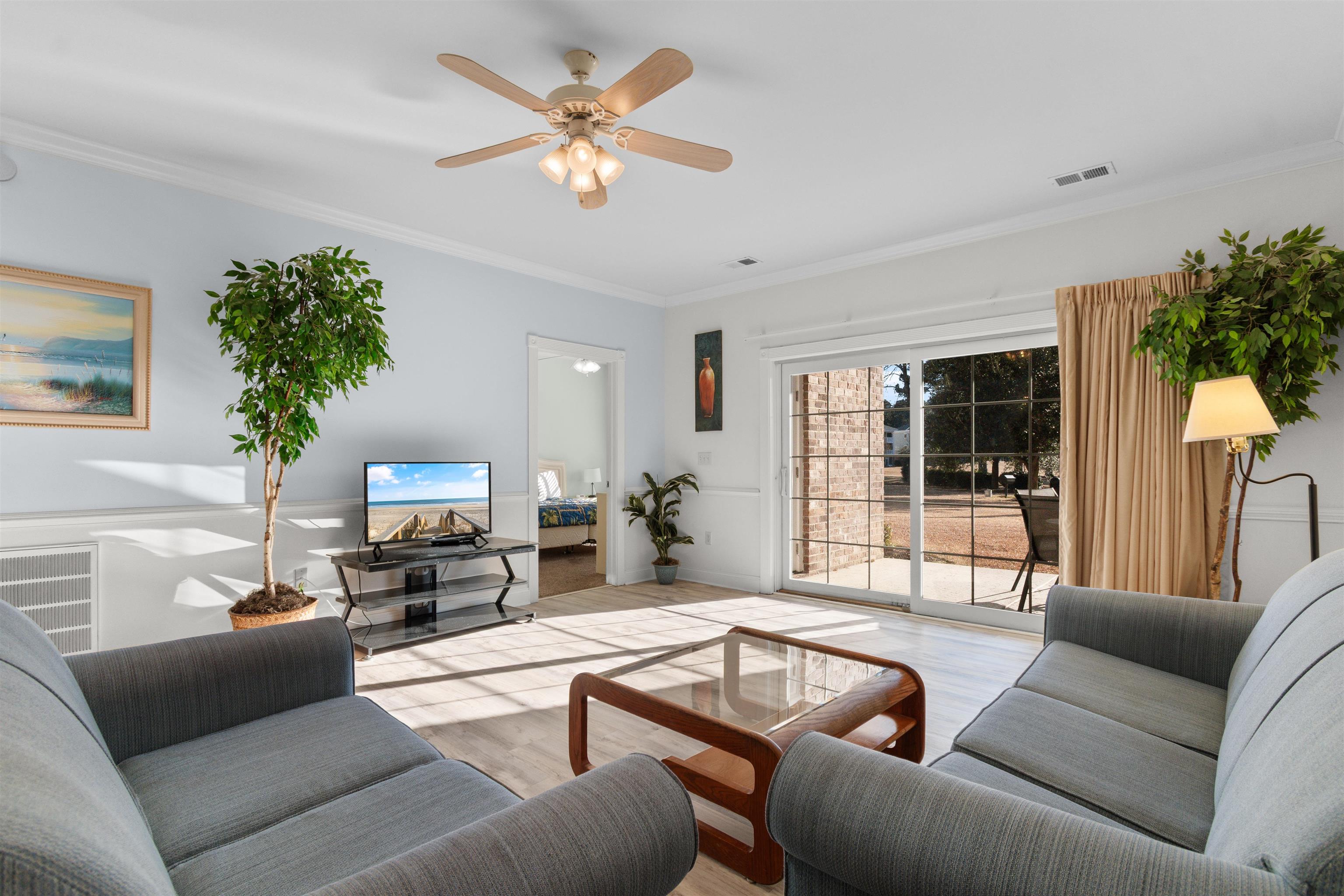 4890 Luster Leaf Circle Property Photo 13