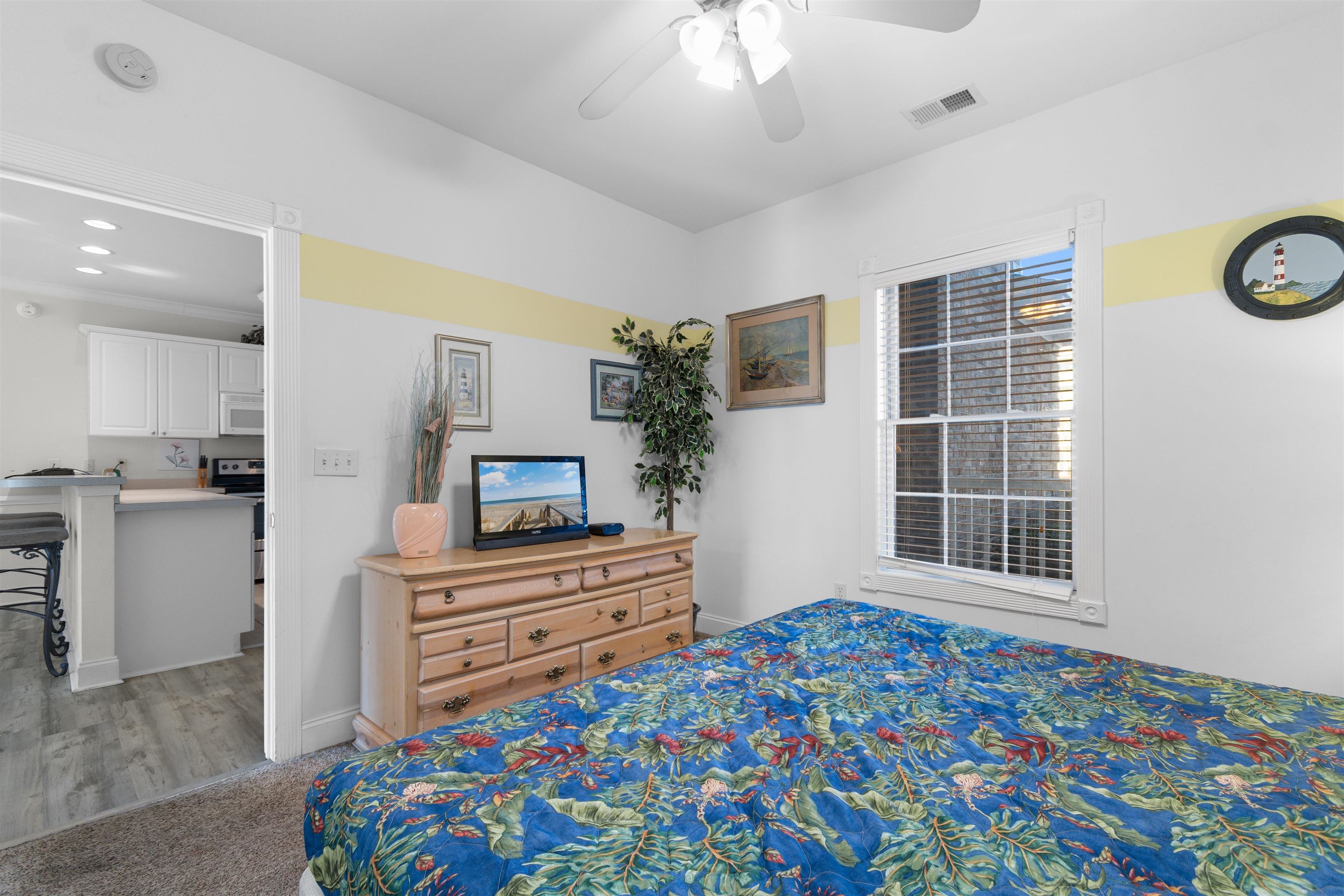 4890 Luster Leaf Circle Property Photo 18