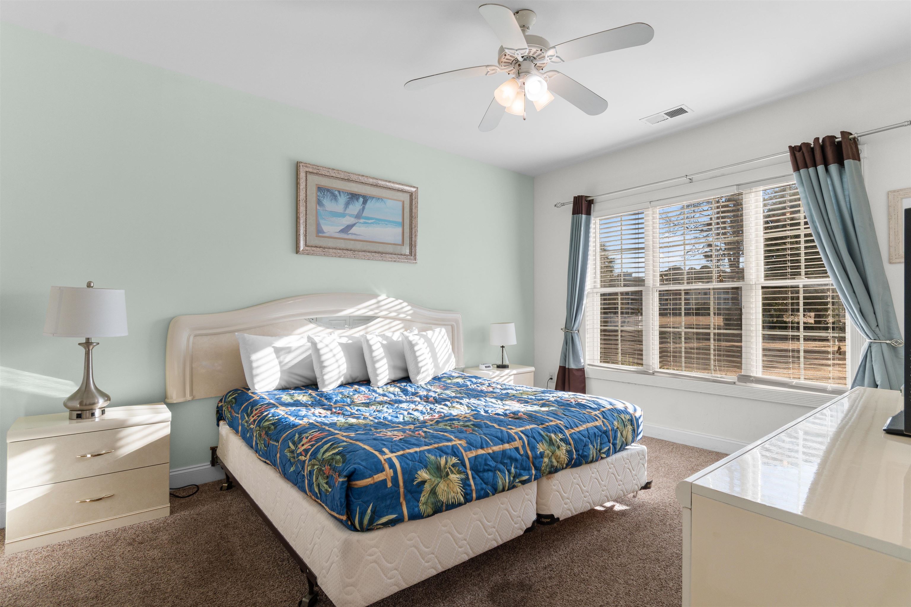 4890 Luster Leaf Circle Property Photo 21