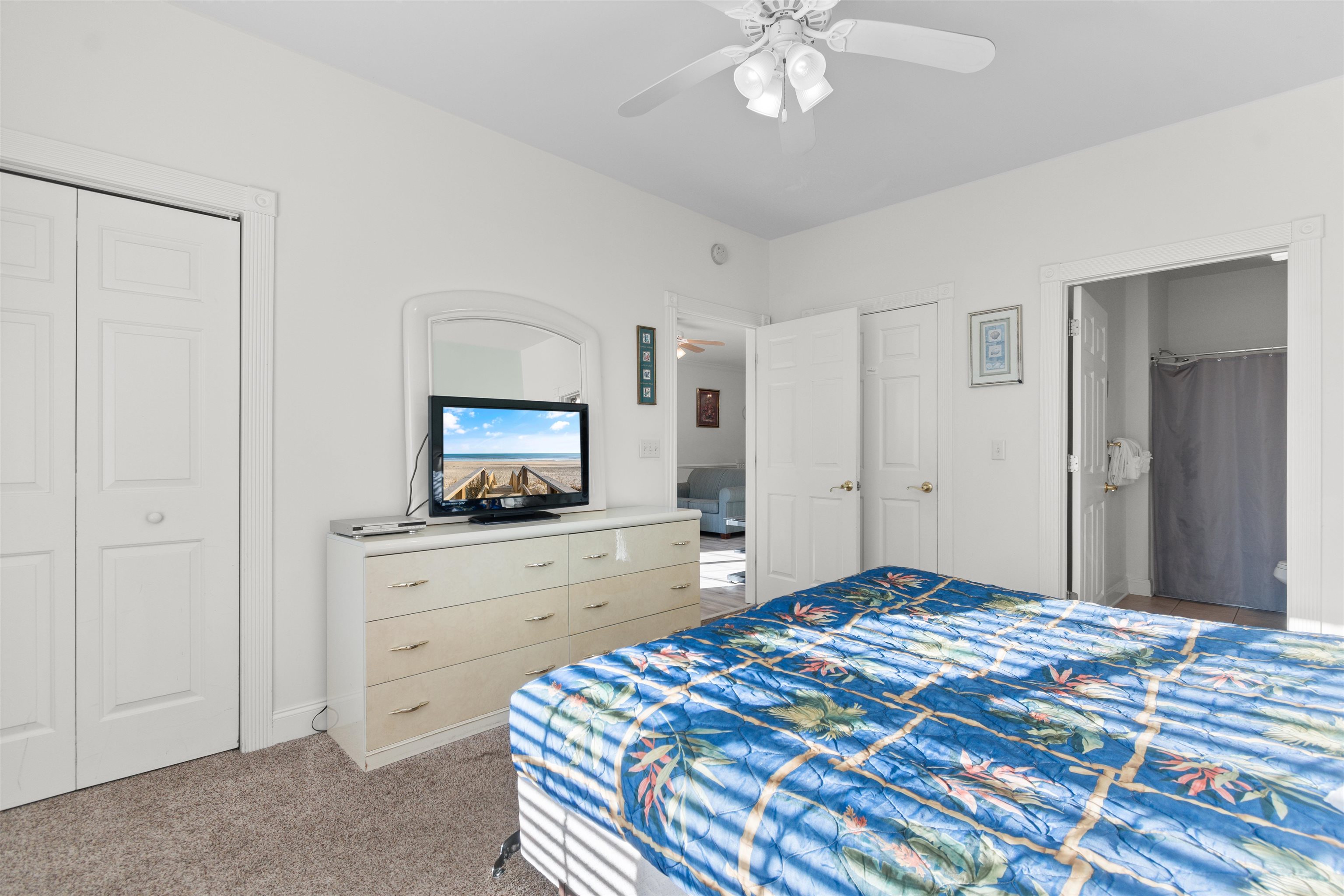 4890 Luster Leaf Circle Property Photo 22
