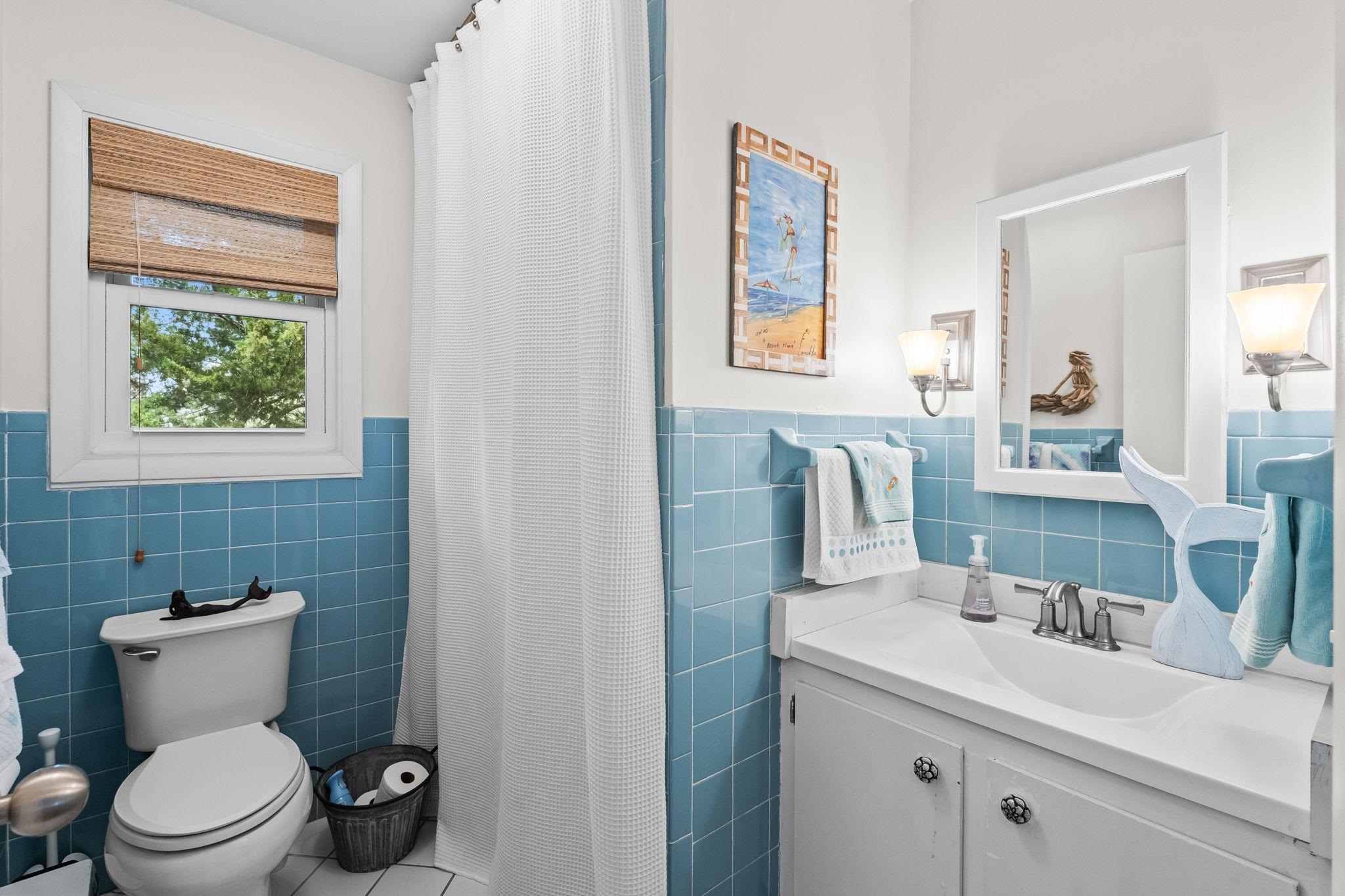 500 Roller Coaster Ln. Property Photo 35