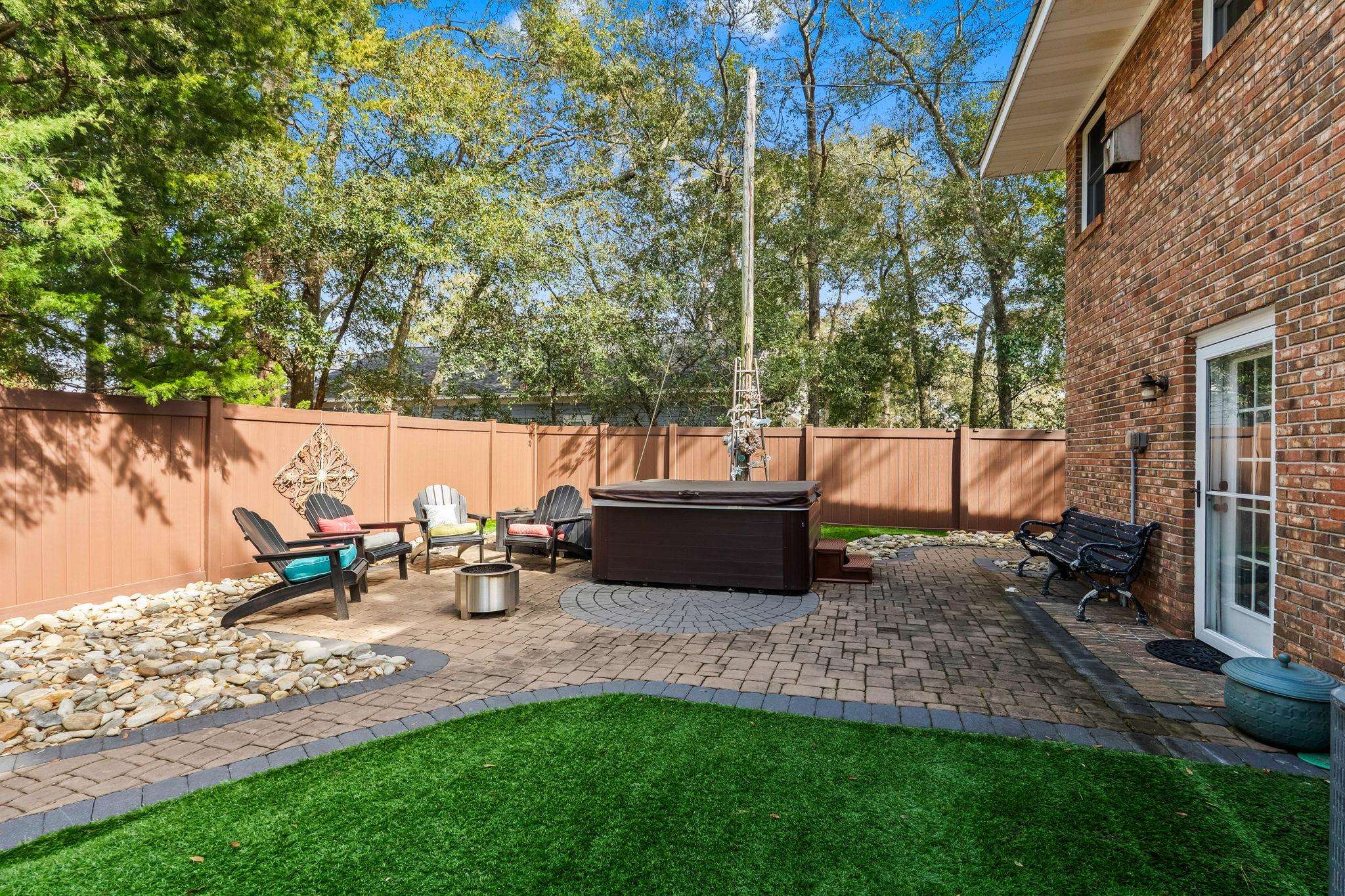 500 Roller Coaster Ln. Property Photo 43