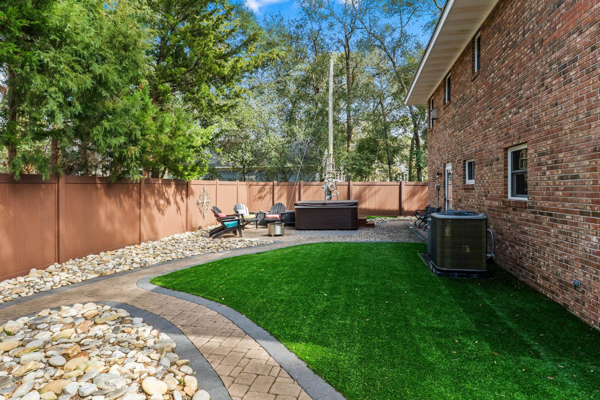 500 Roller Coaster Ln. Property Photo 46