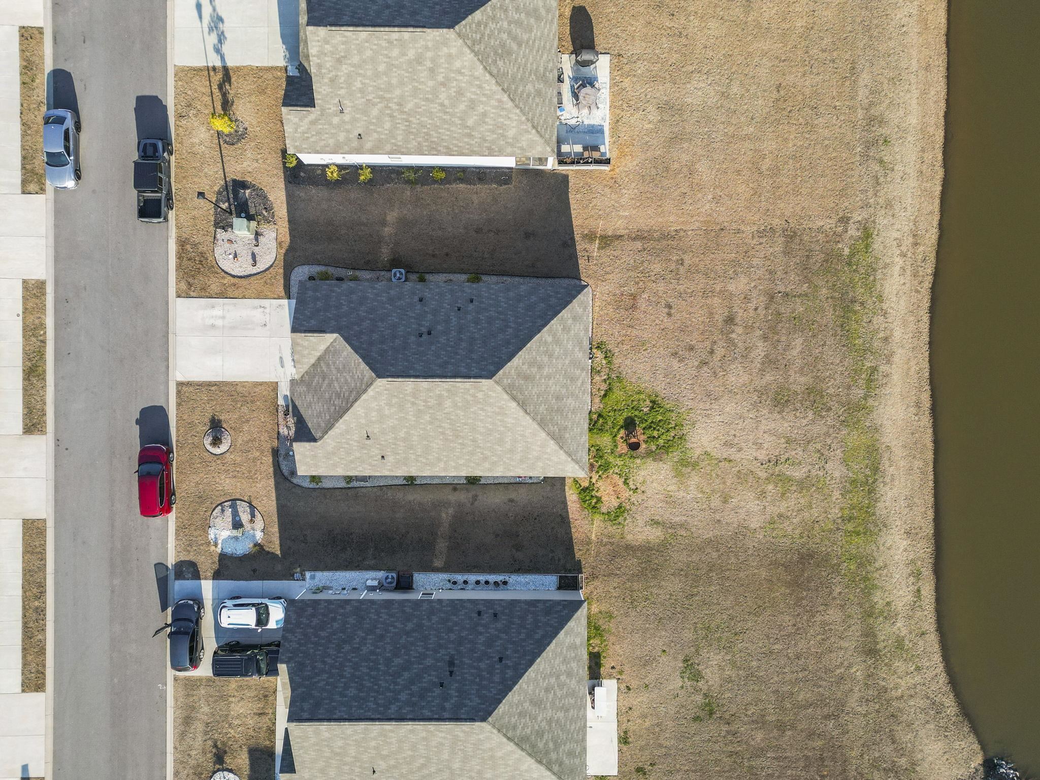 323 Woodcross Court Property Photo 4