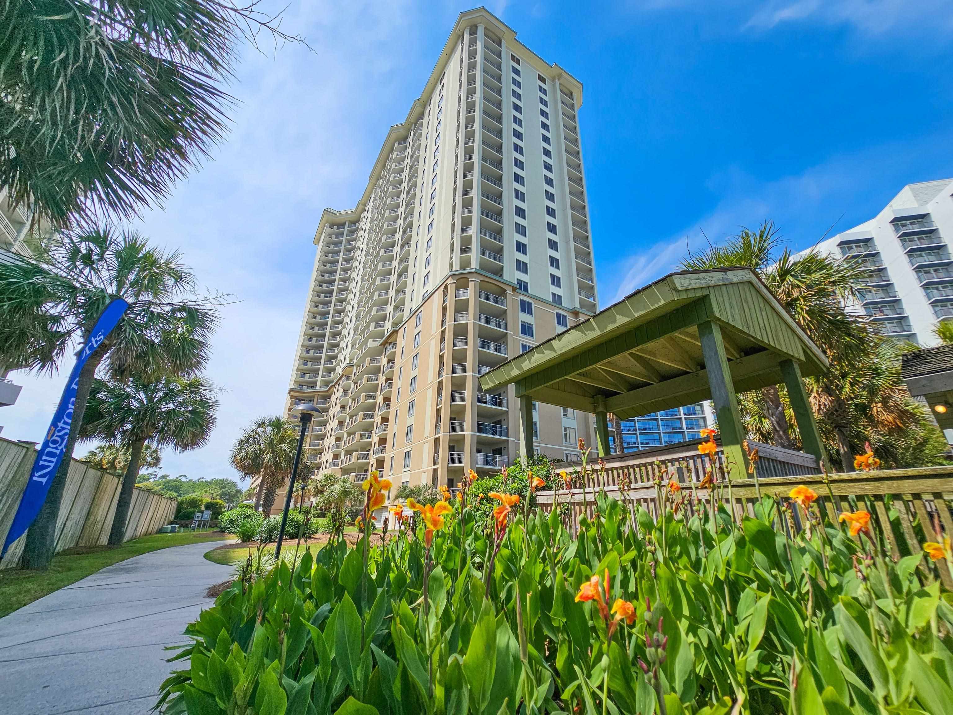 9994 Beach Club Dr. Property Photo 1