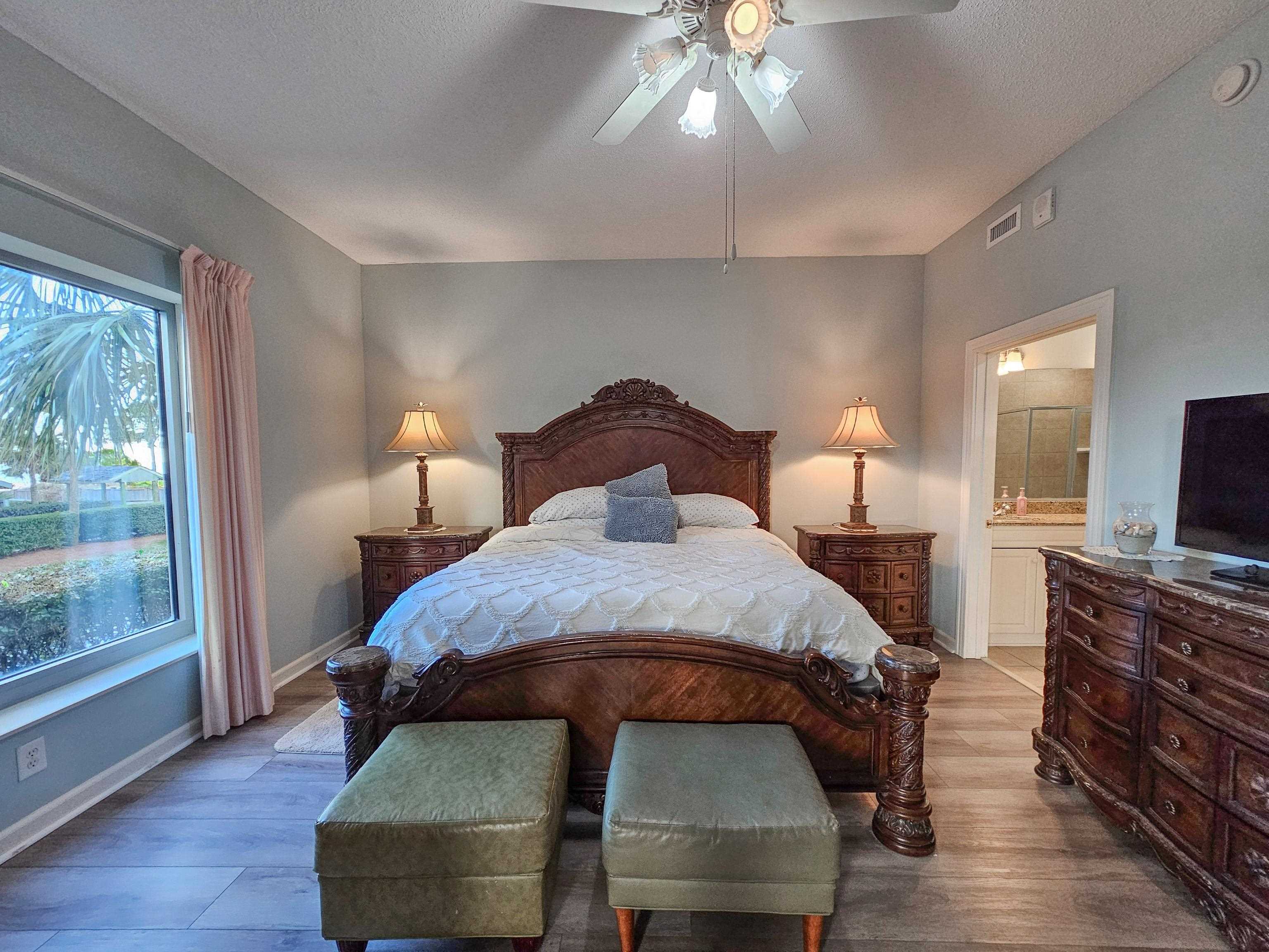 9994 Beach Club Dr. Property Photo 19