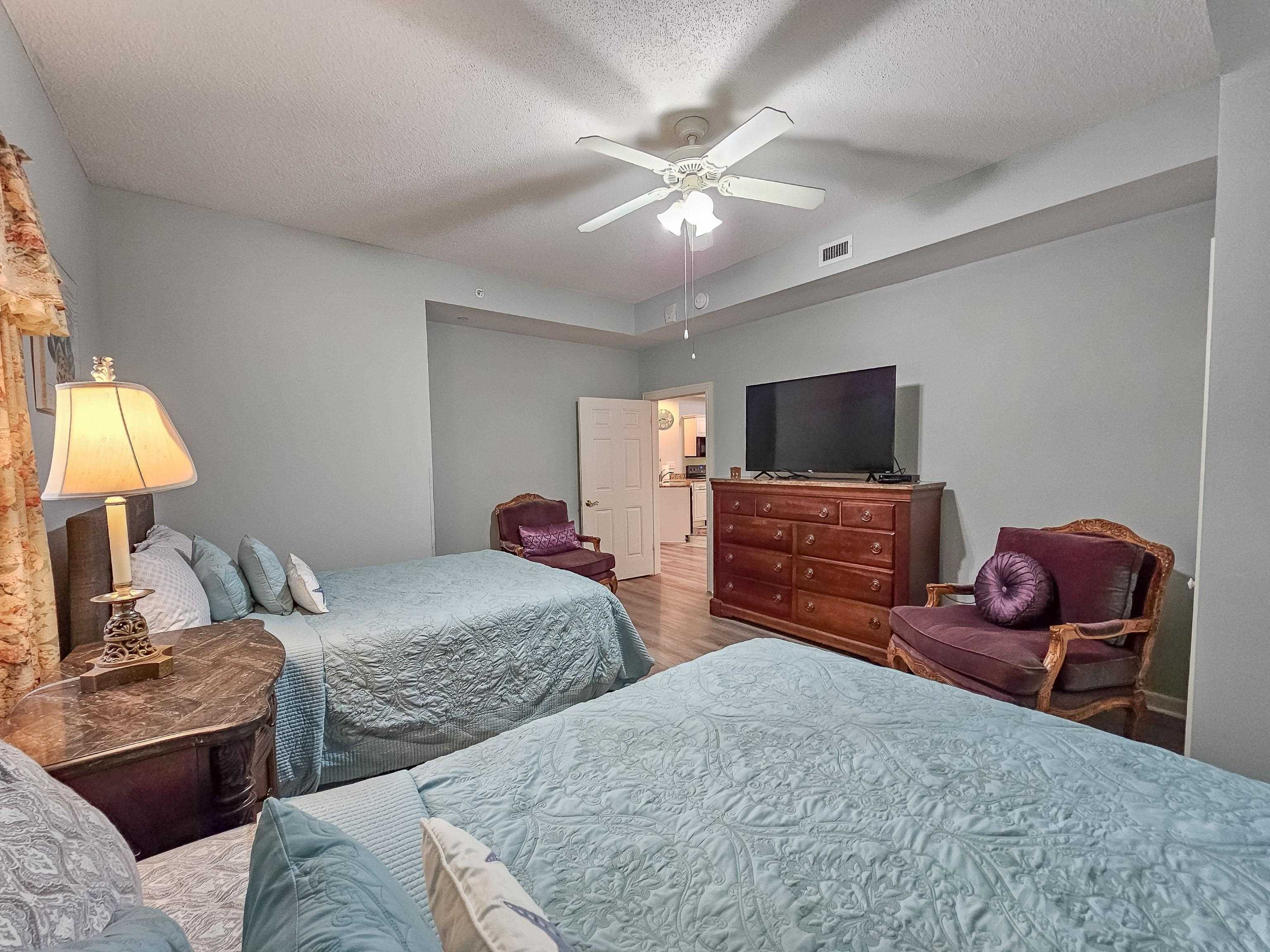9994 Beach Club Dr. Property Photo 27