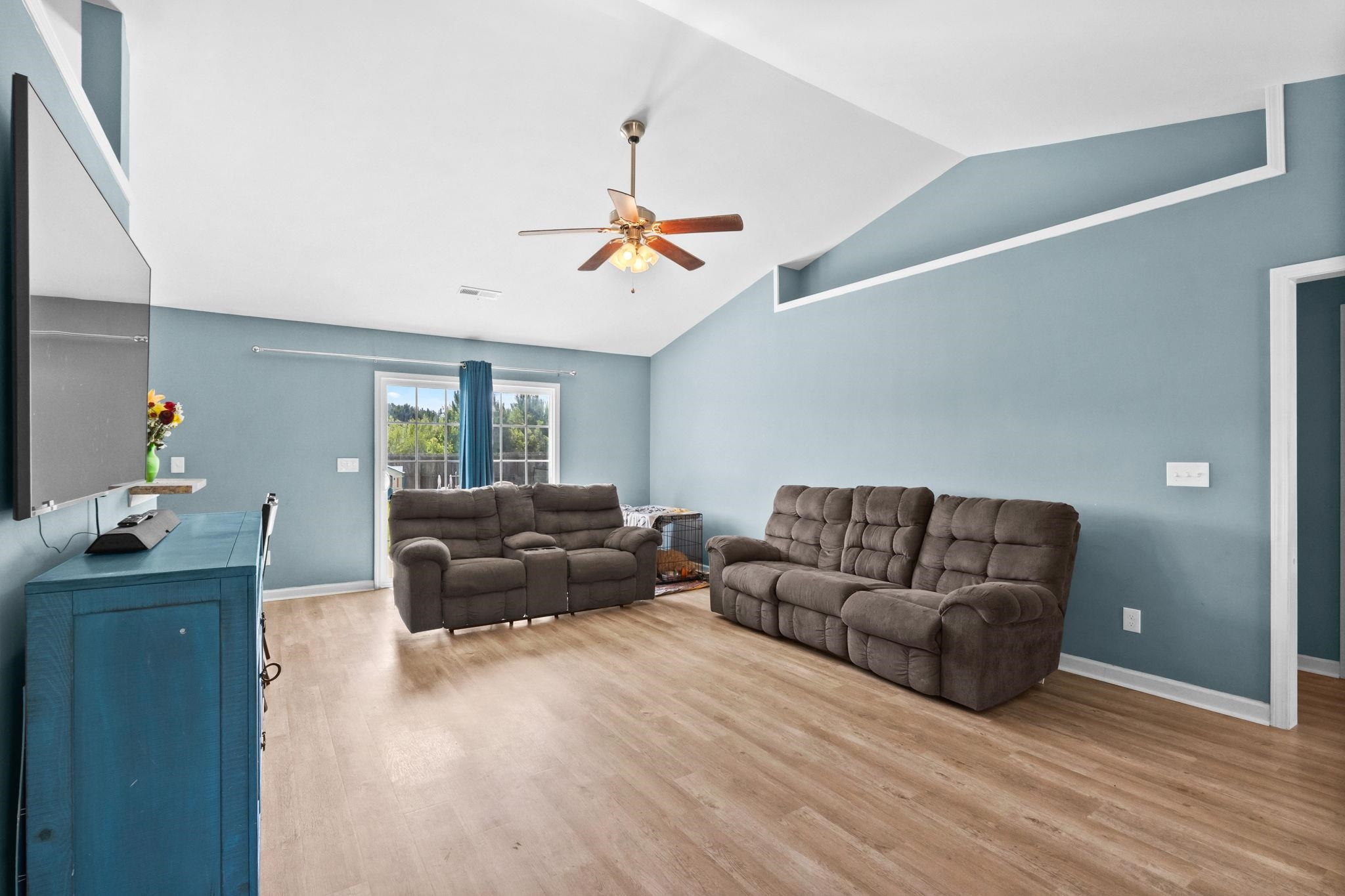 1445 Abberbury Dr. Property Photo 7