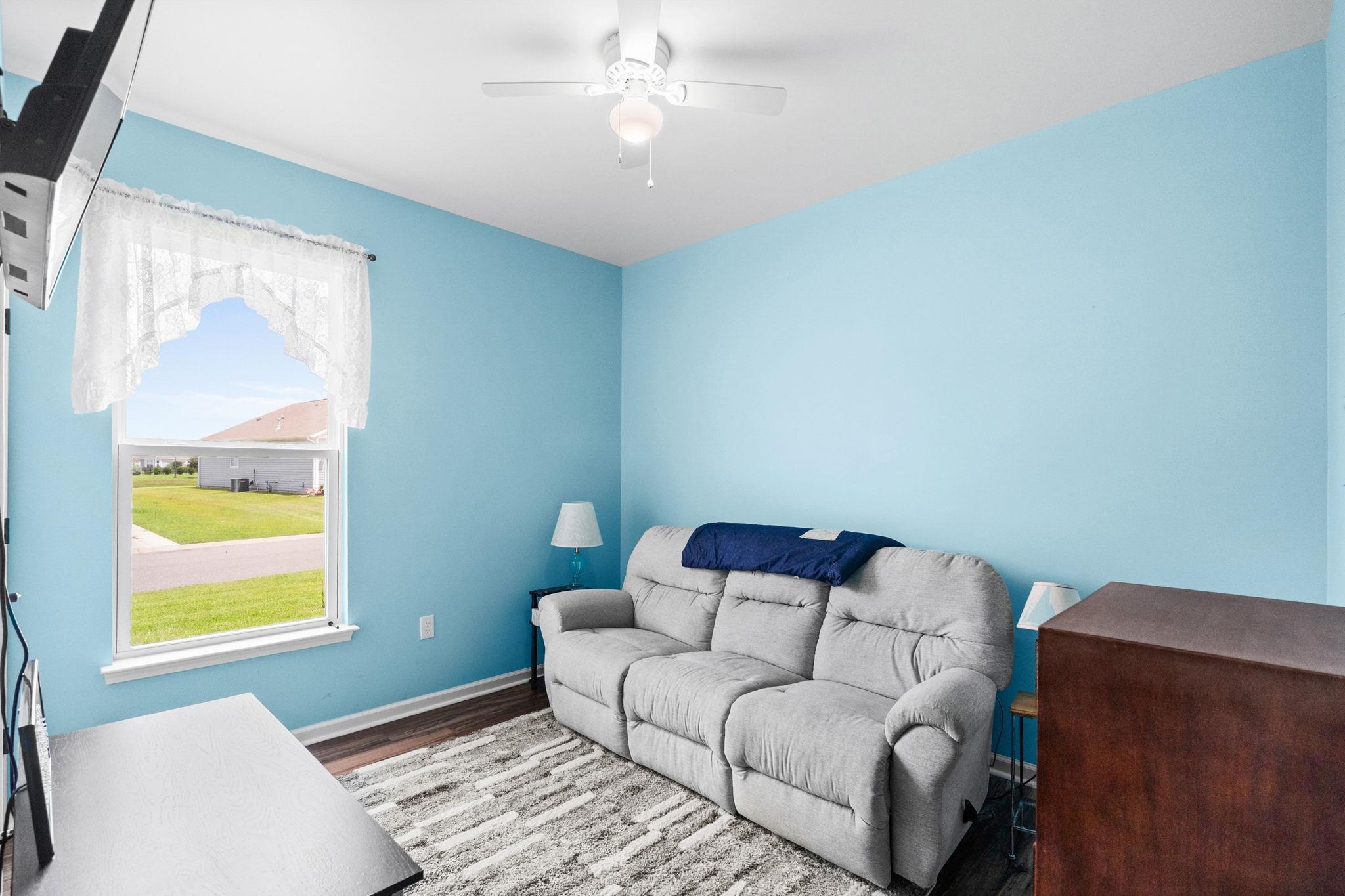 1076 Caprisia Loop Property Photo 46