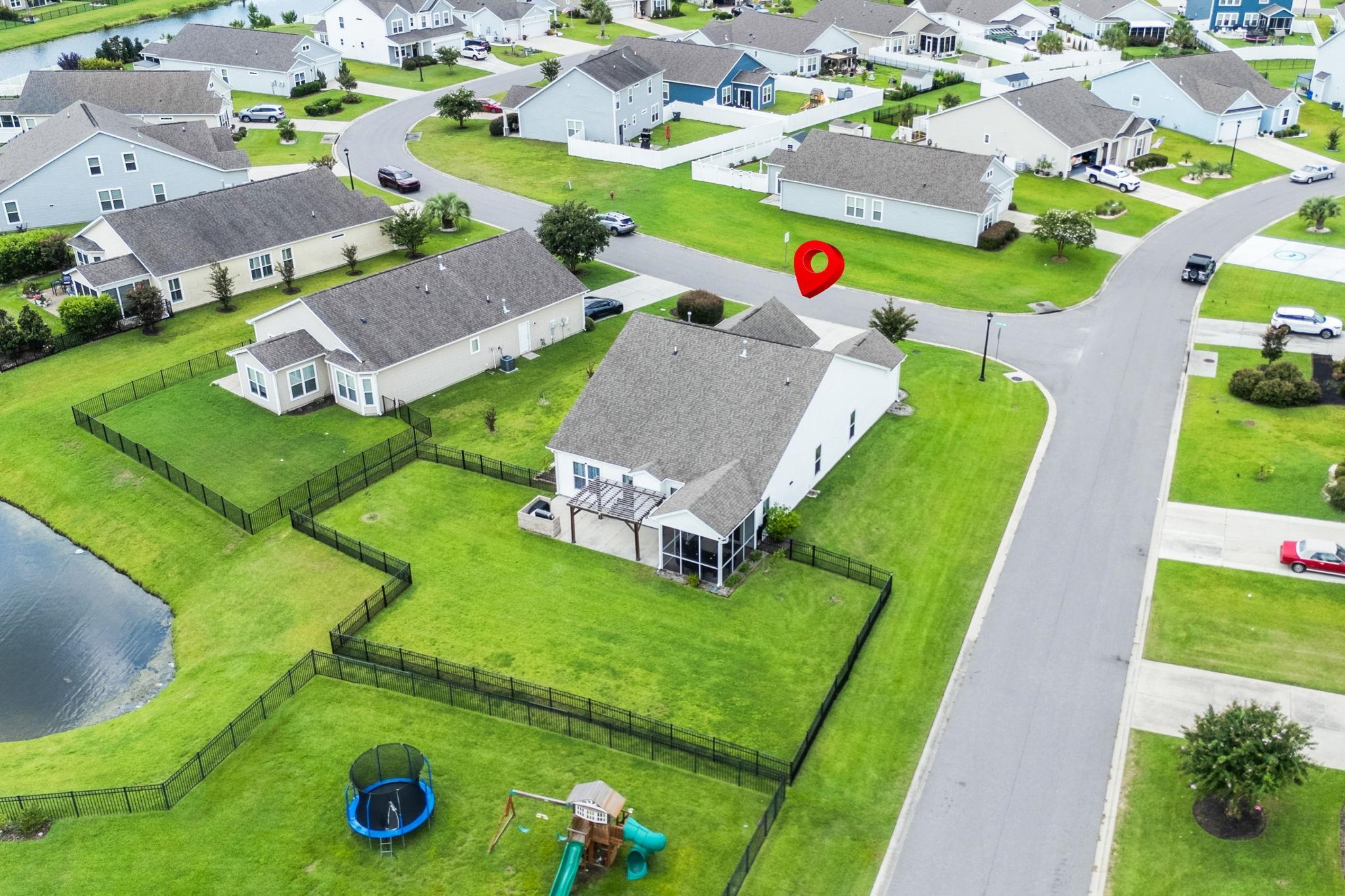 1076 Caprisia Loop Property Photo 64