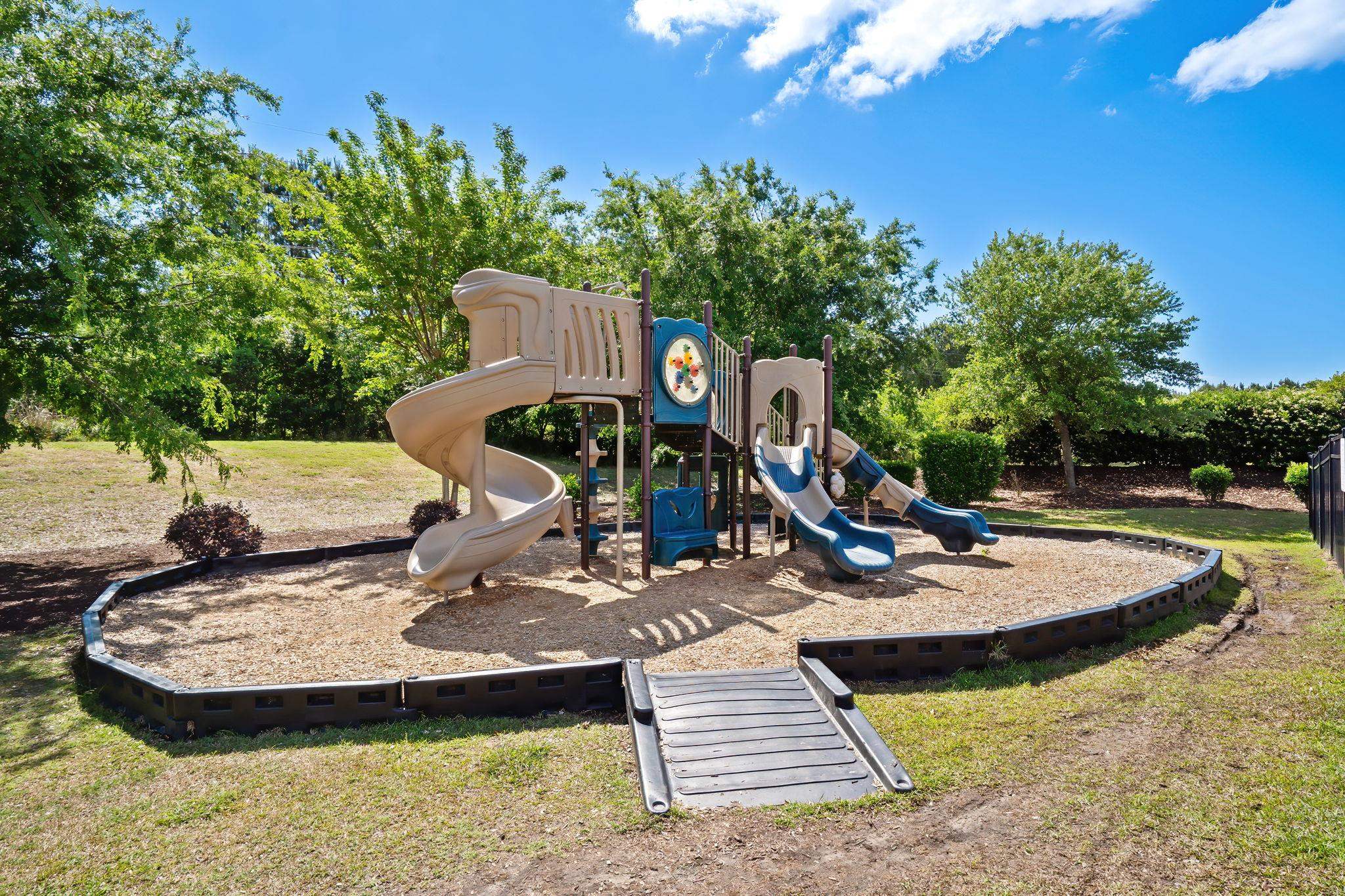 1076 Caprisia Loop Property Photo 67