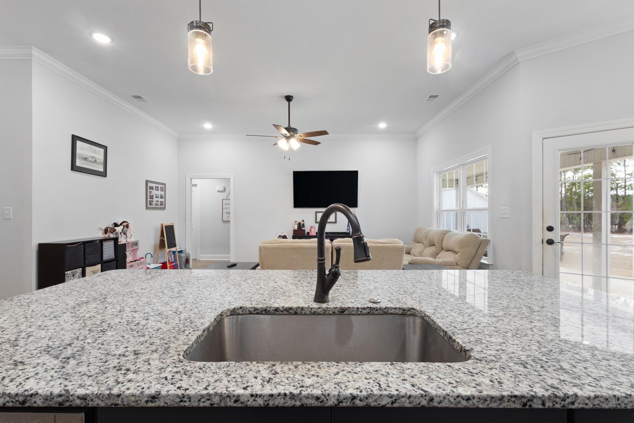 2267 Vaught Rd. Property Photo 4
