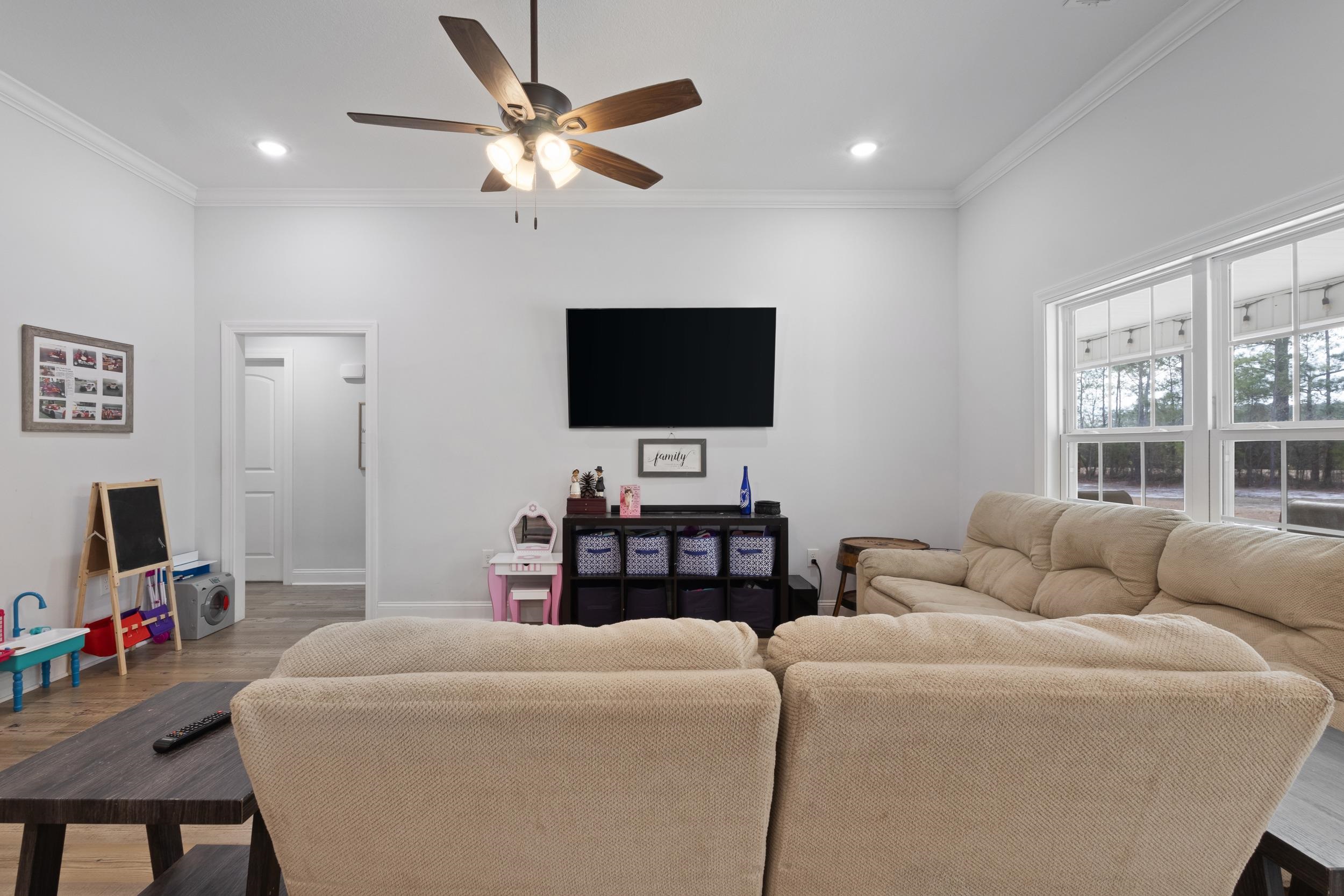 2267 Vaught Rd. Property Photo 11