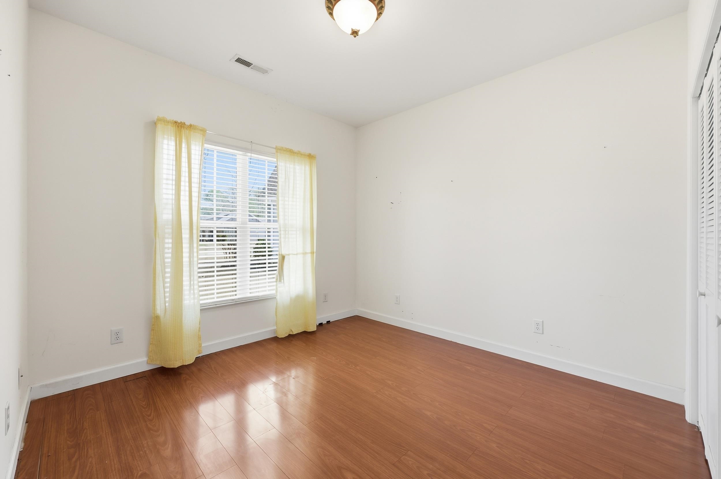 364 Capers Creek Dr. Property Photo 7