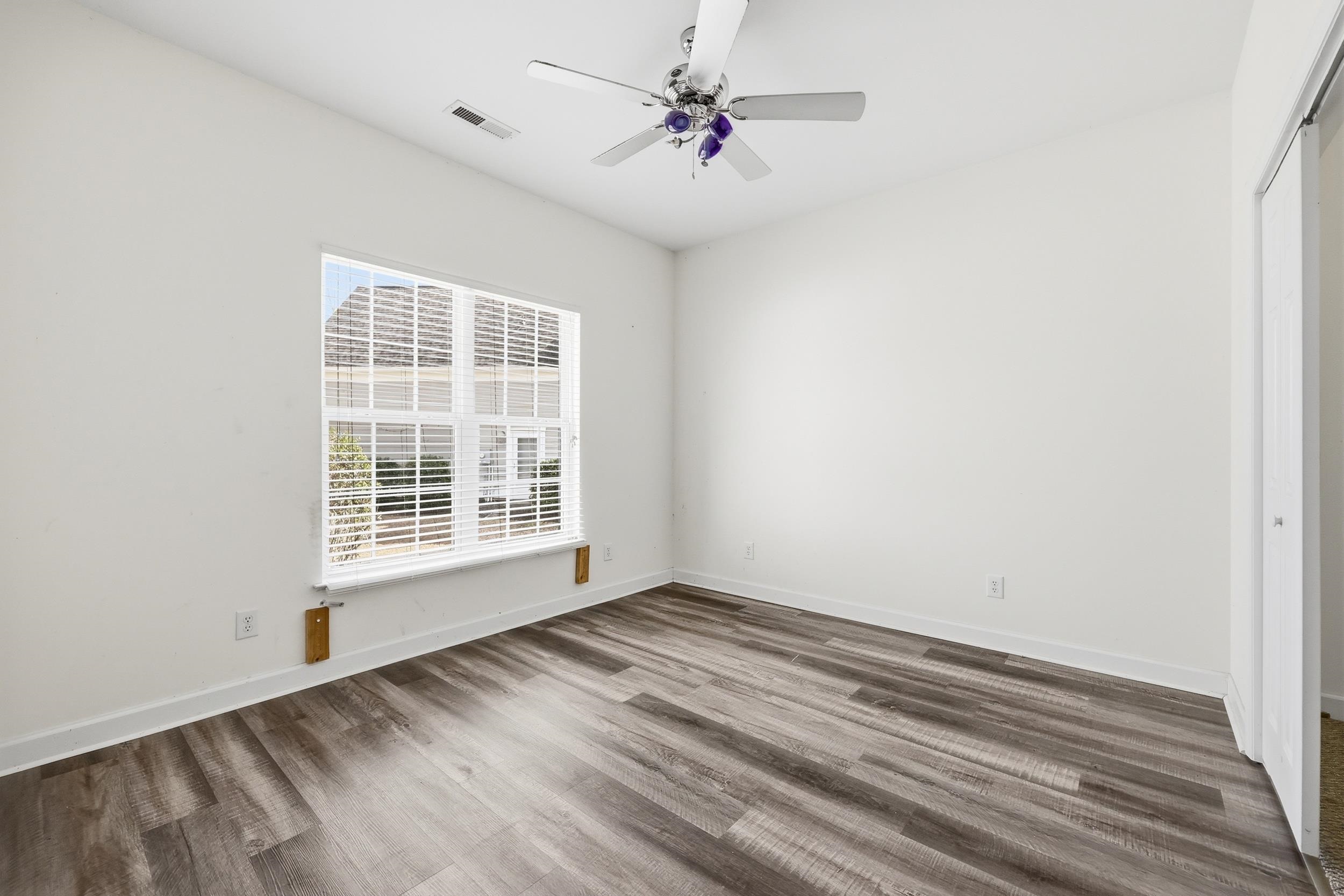 364 Capers Creek Dr. Property Photo 17