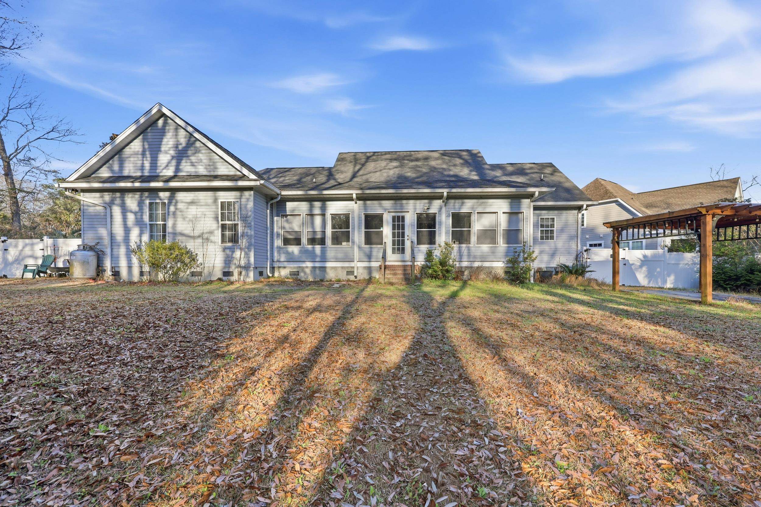 364 Capers Creek Dr. Property Photo 25