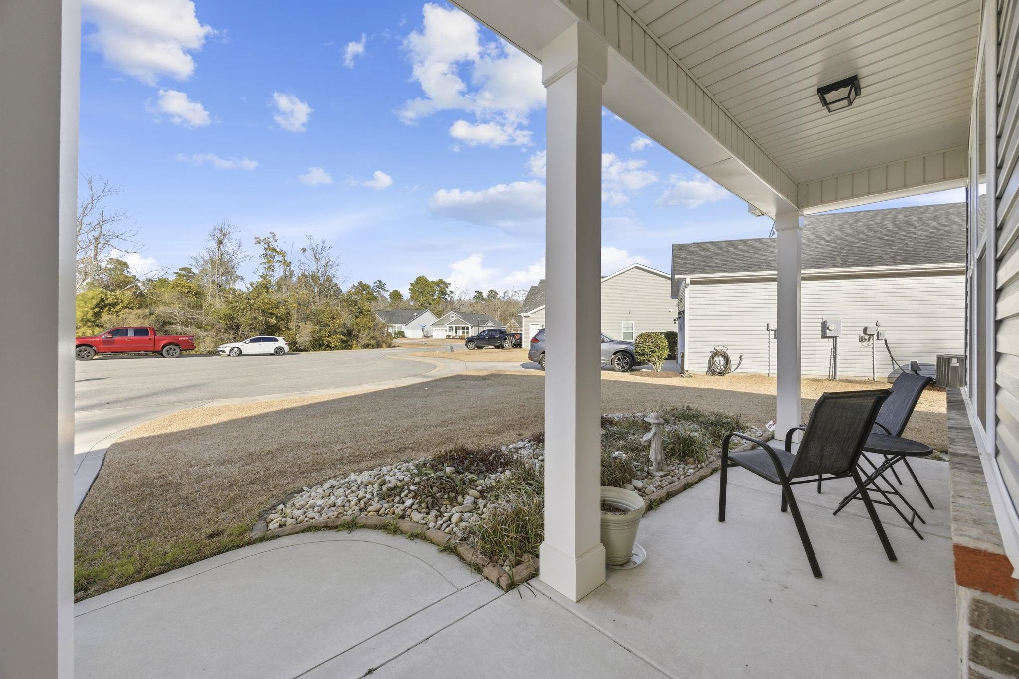 325 Brighton Pl. Property Photo 4