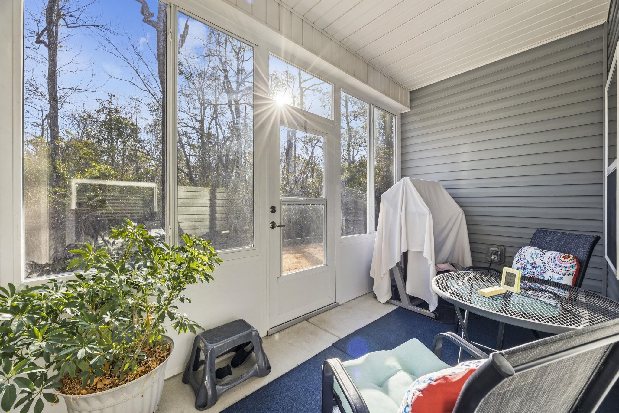 325 Brighton Pl. Property Photo 29