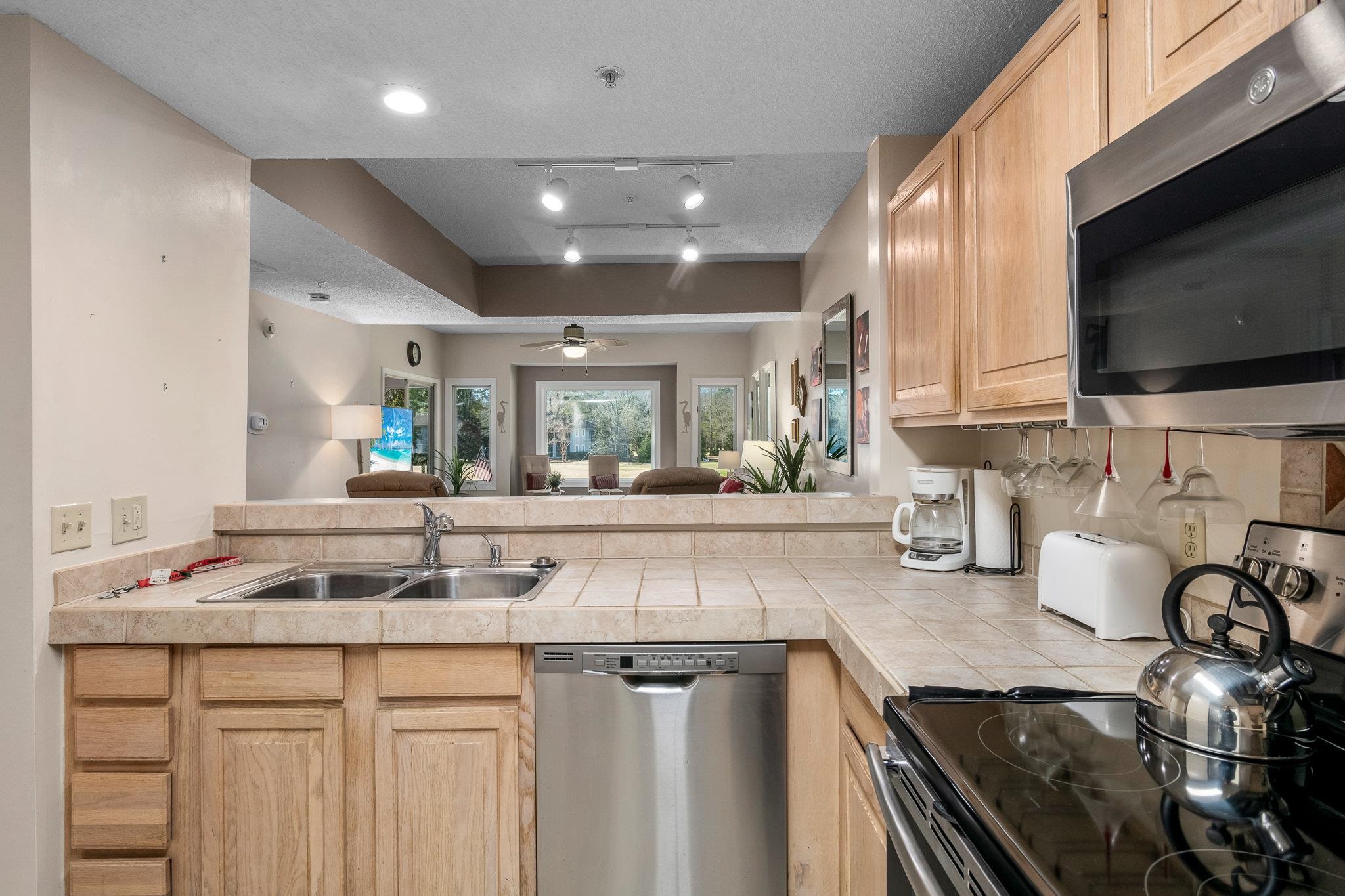 1550 Spinnaker Dr. Property Photo 10