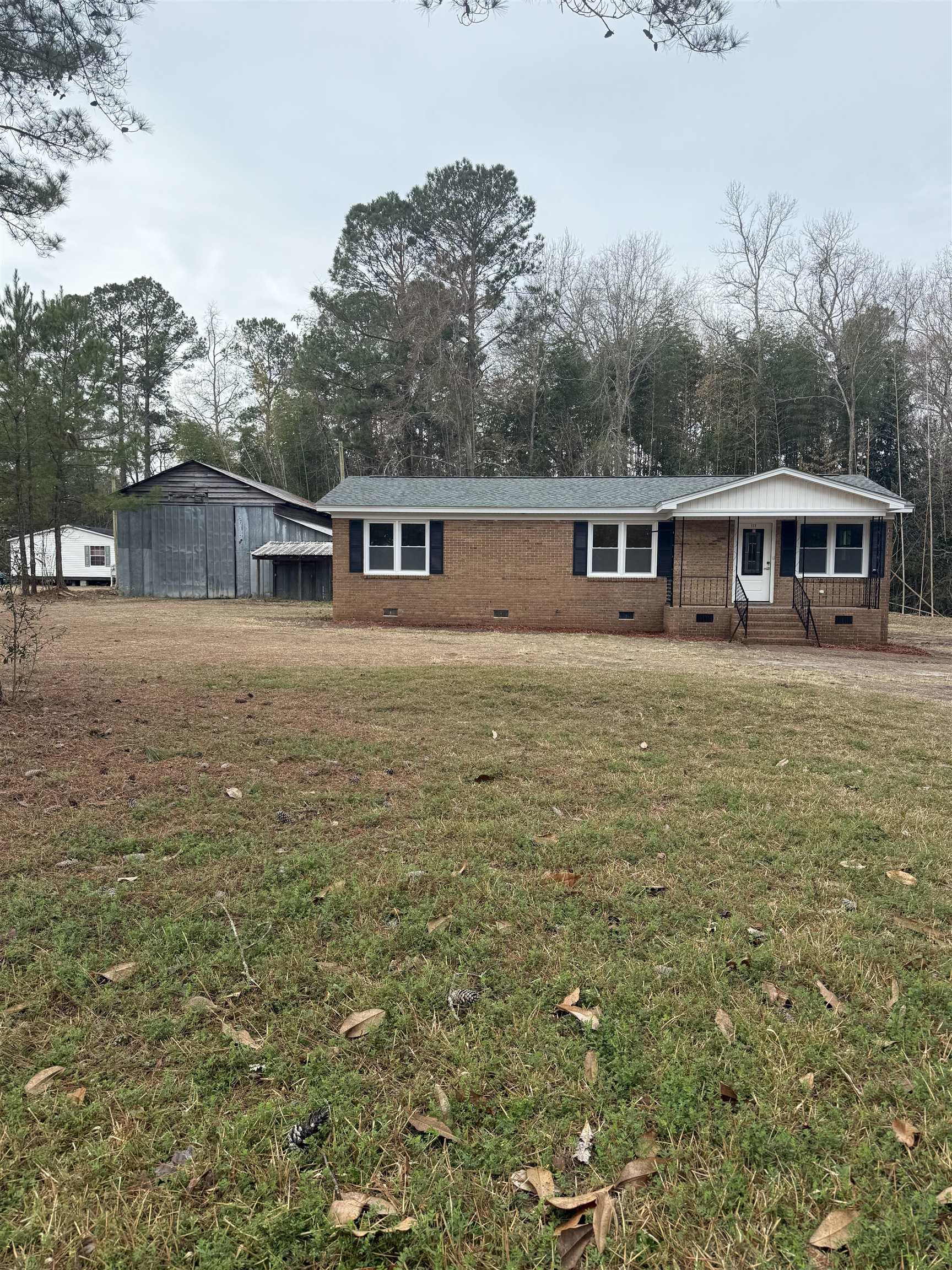 111 Oak Log Lake Rd. Property Photo 1