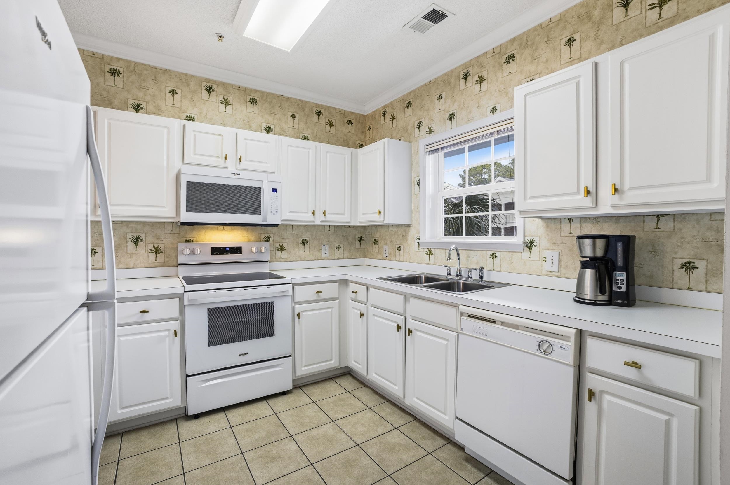 6015 Catalina Dr. Property Photo 17