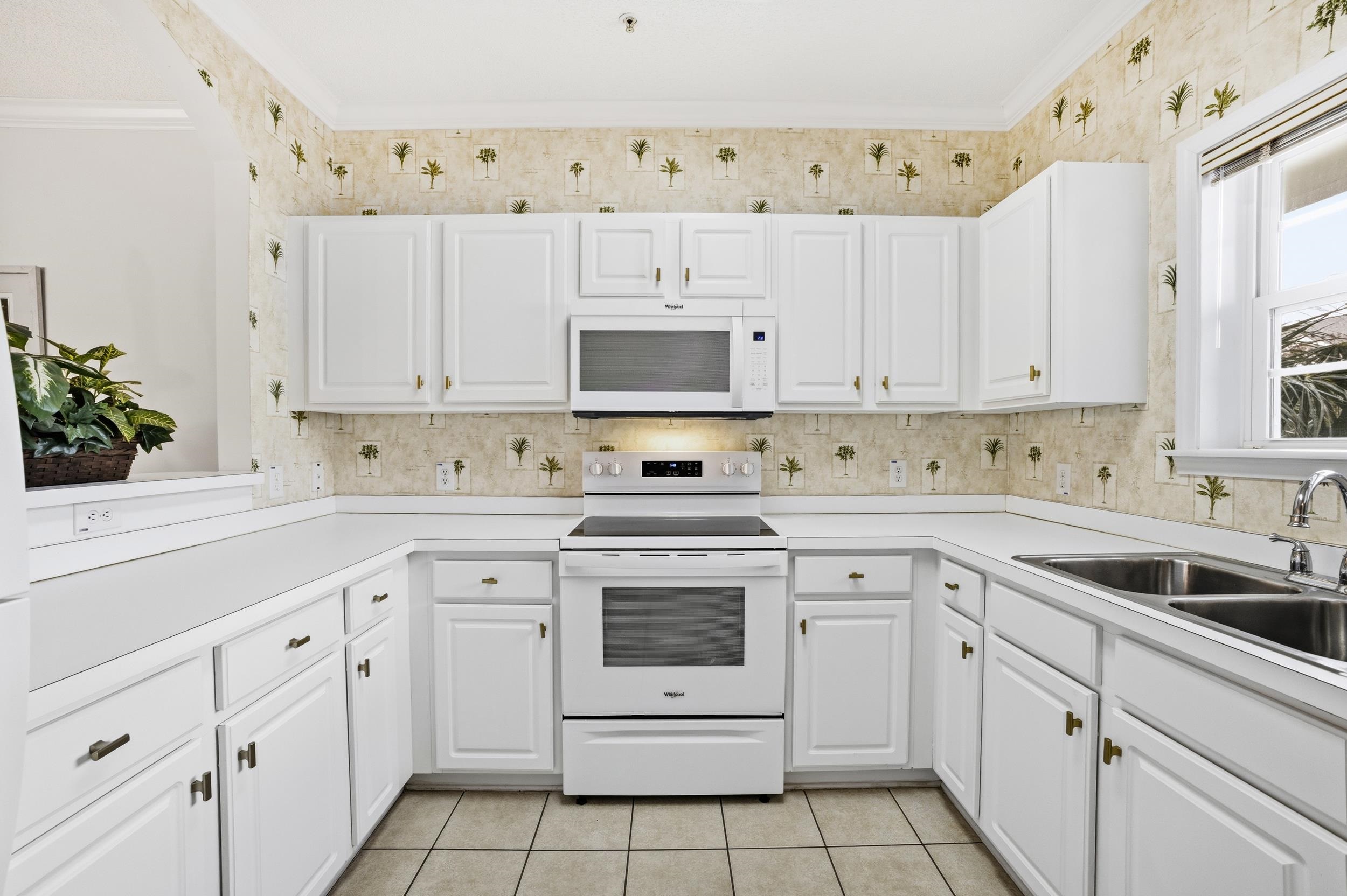 6015 Catalina Dr. Property Photo 19