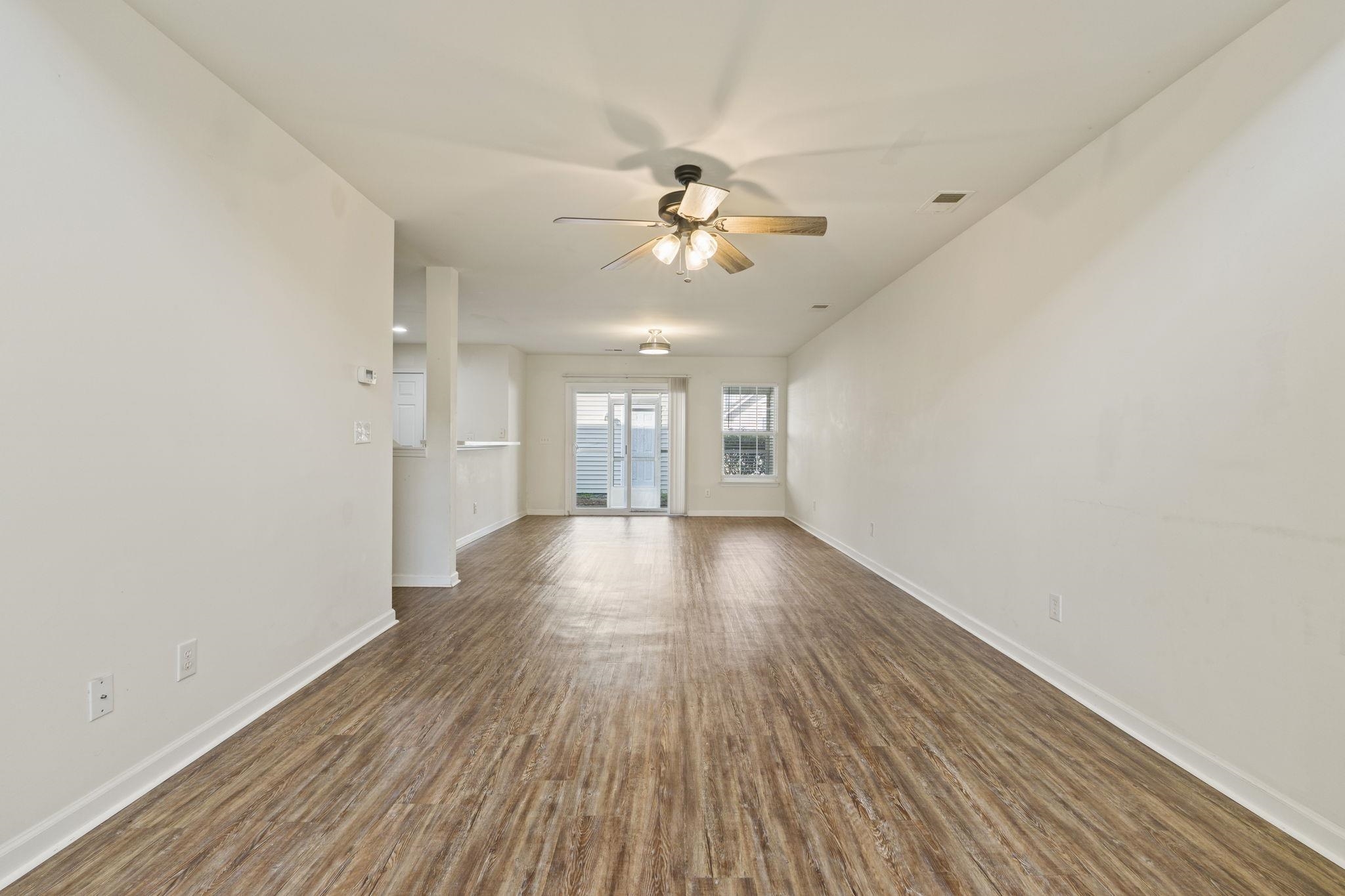 909 Barn Owl Ct. Property Photo 12