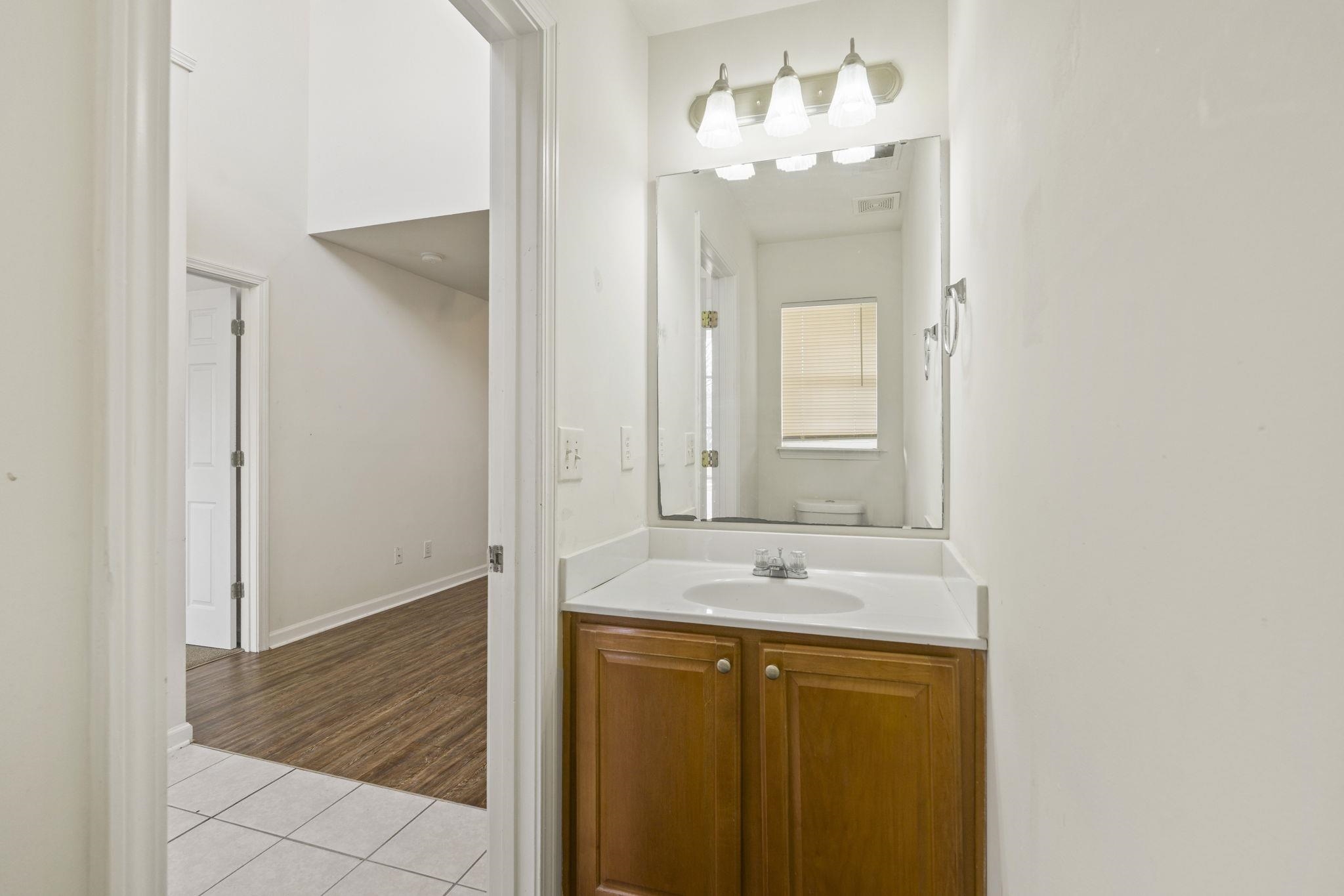 909 Barn Owl Ct. Property Photo 15