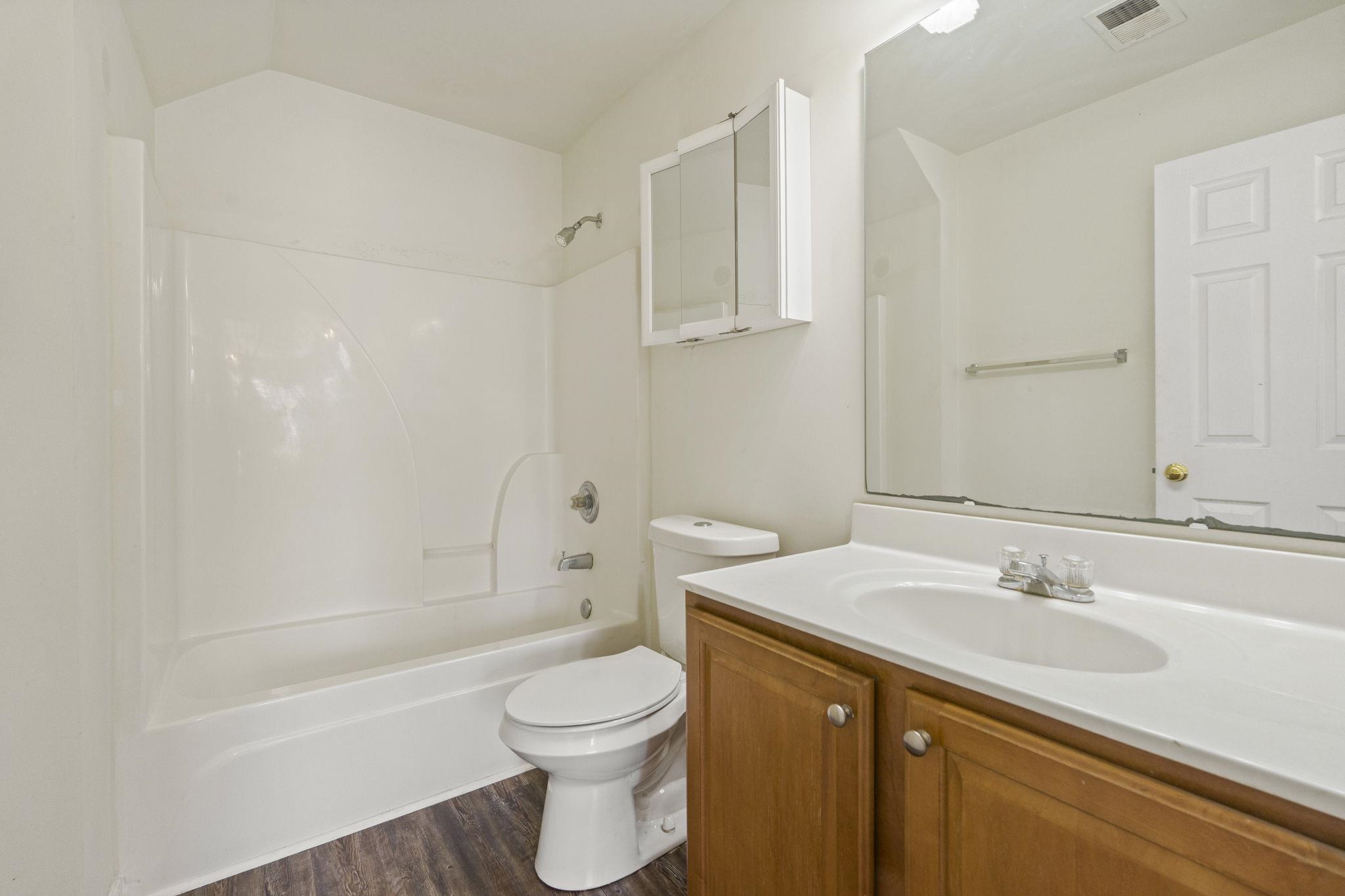 909 Barn Owl Ct. Property Photo 20