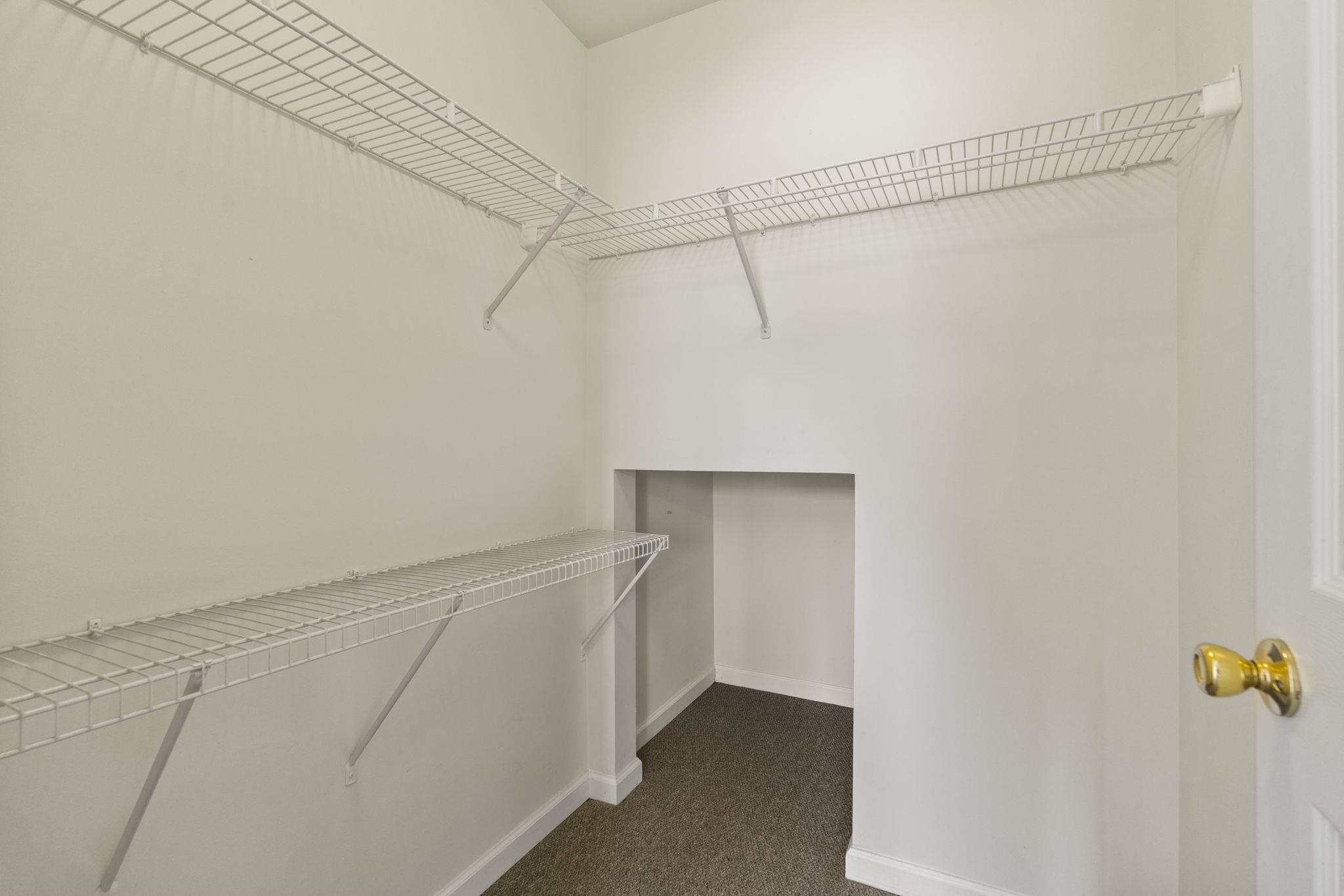909 Barn Owl Ct. Property Photo 21