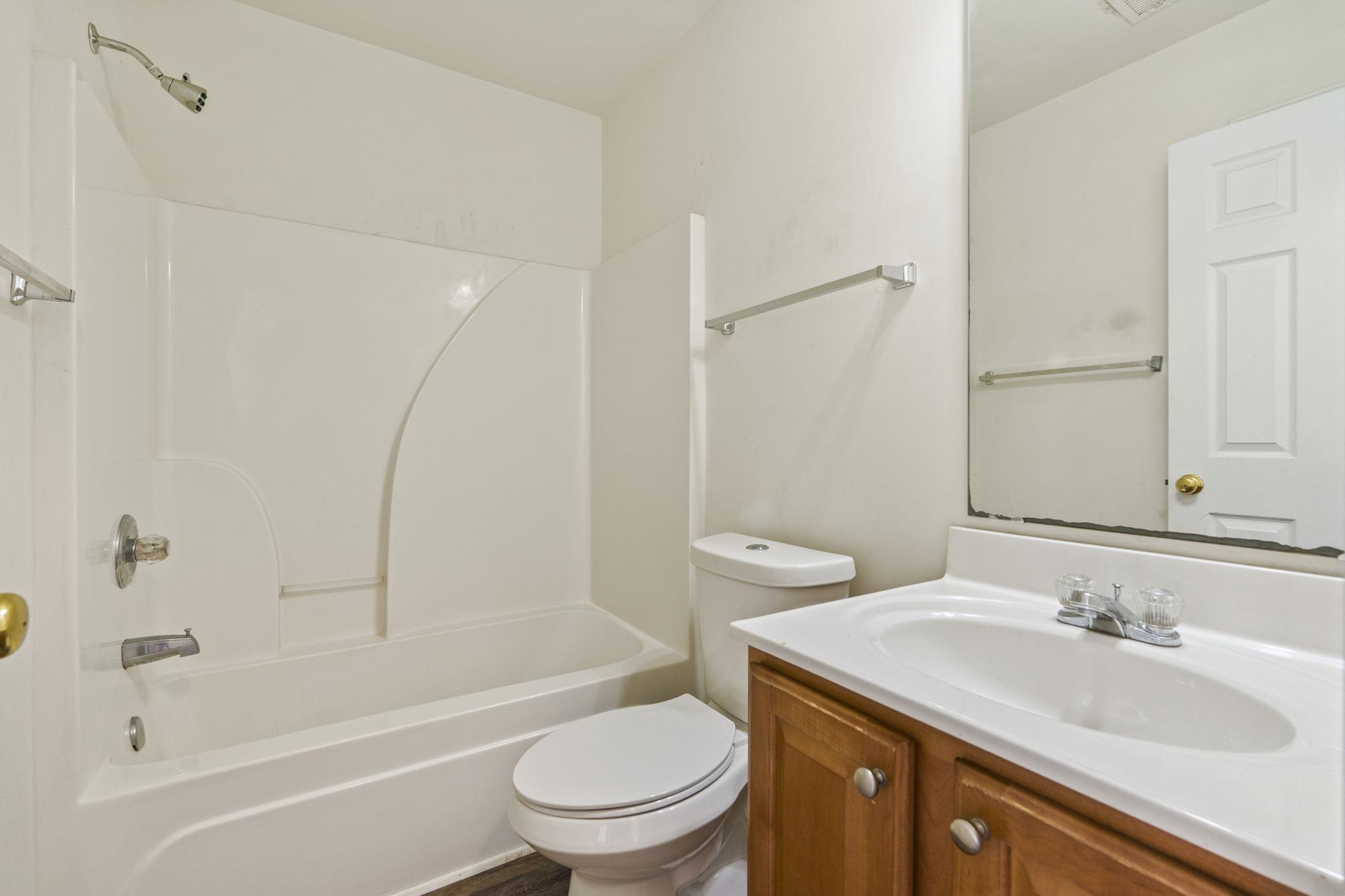 909 Barn Owl Ct. Property Photo 28