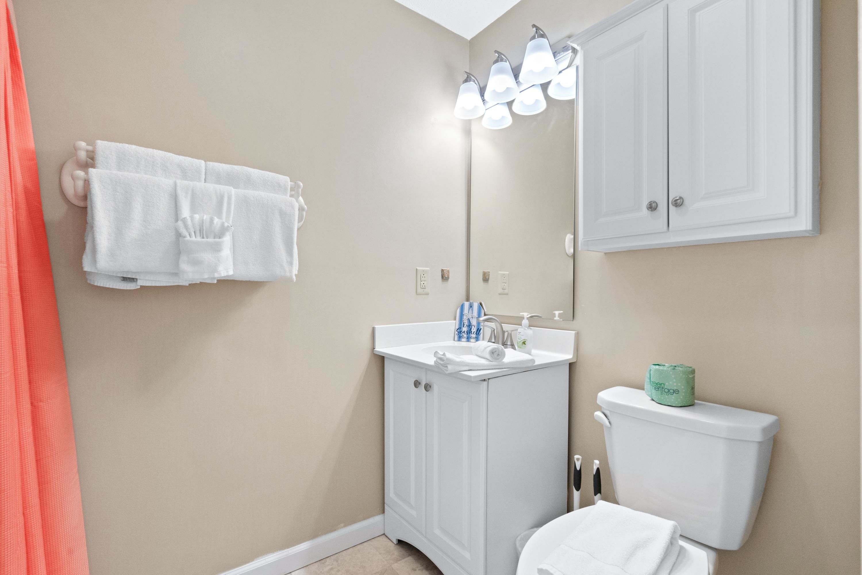 1850 Colony Dr. Property Photo 19