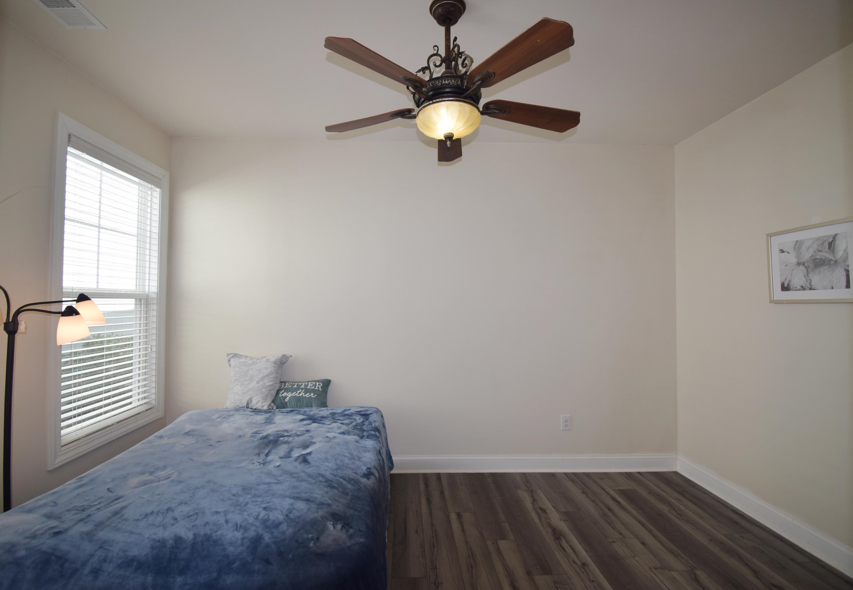 1192 Culbertson Ave. Property Photo 12