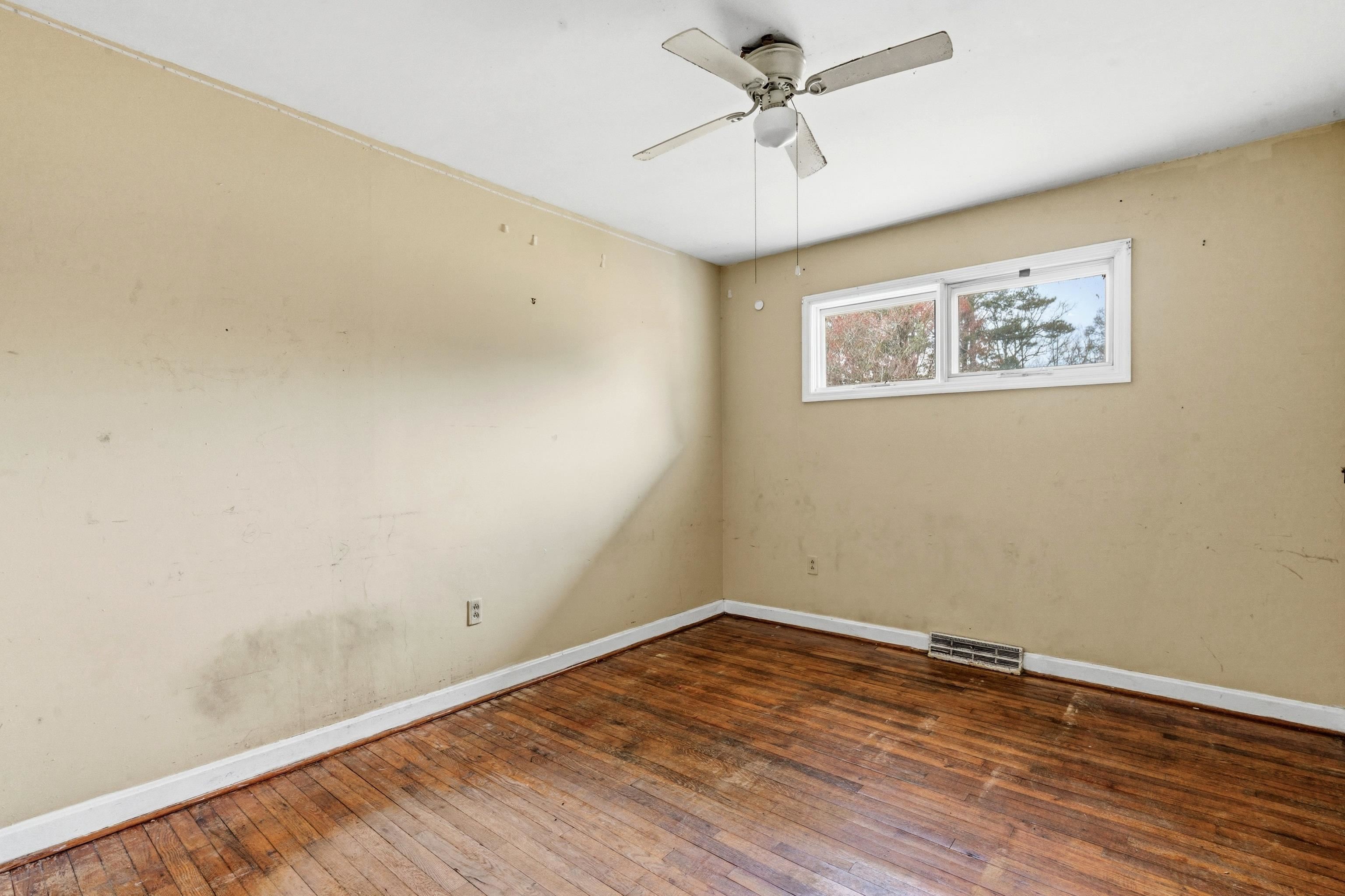 898 Pint Circle Rd. Property Photo 15