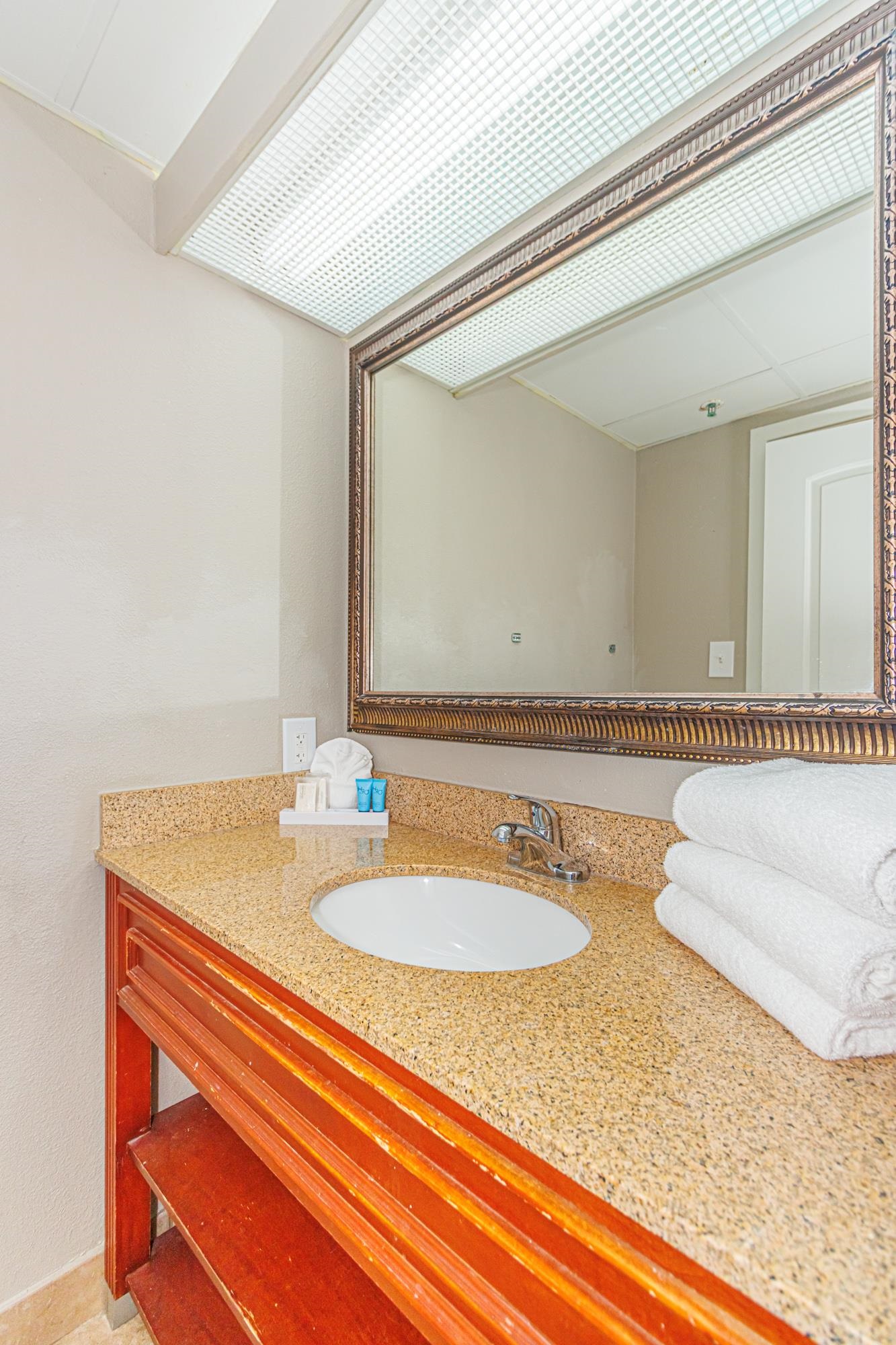 6804 N Ocean Blvd. N Property Photo 24