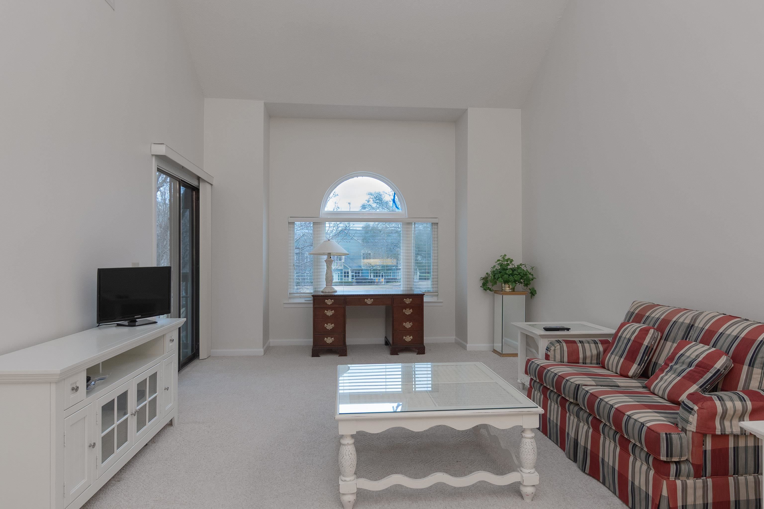 808 Castleford Circle Property Photo 22