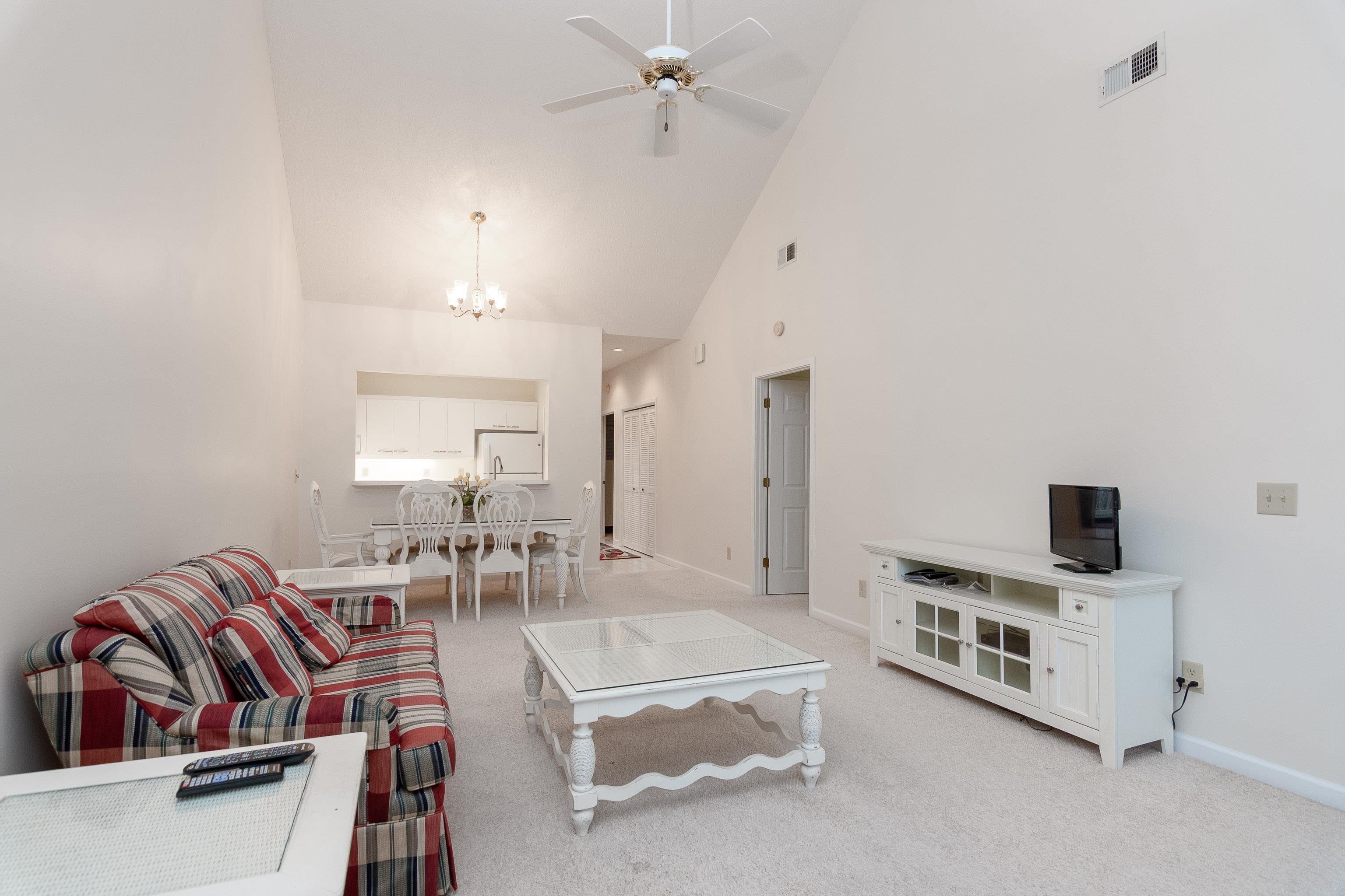 808 Castleford Circle Property Photo 23