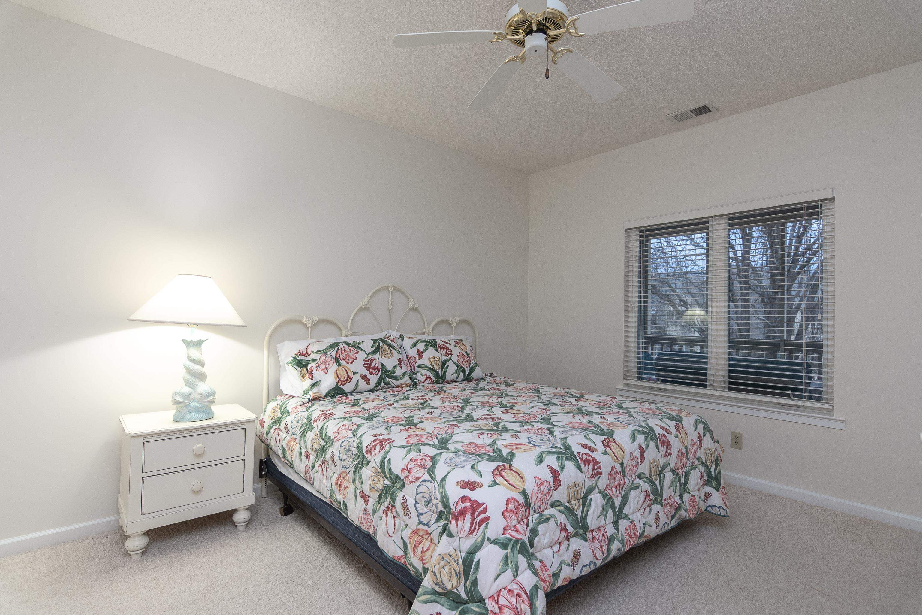 808 Castleford Circle Property Photo 29