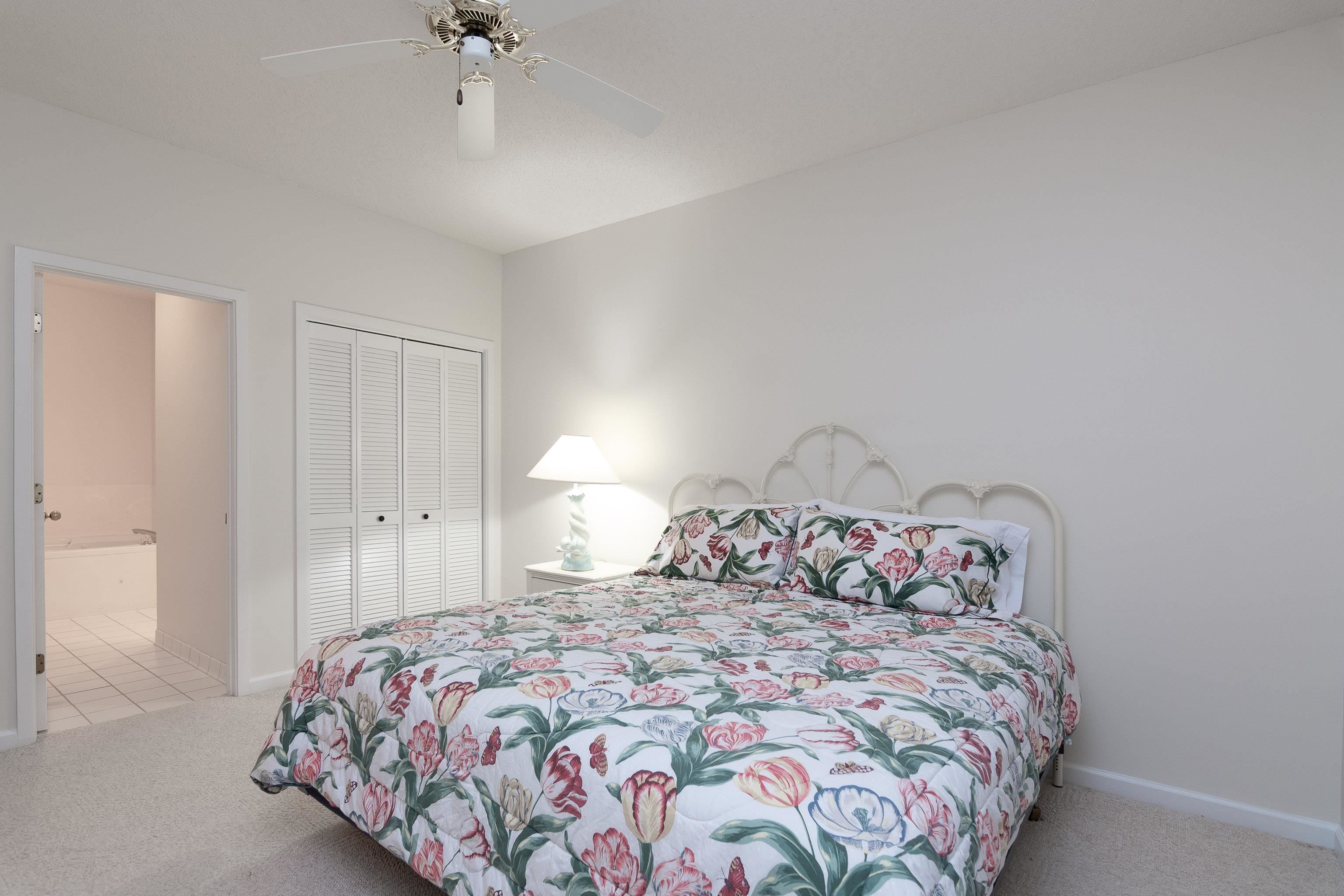 808 Castleford Circle Property Photo 32