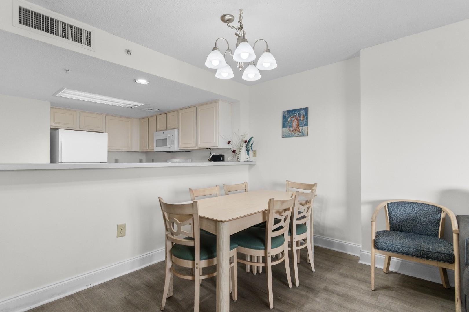 201 74th Ave. N Property Photo 8