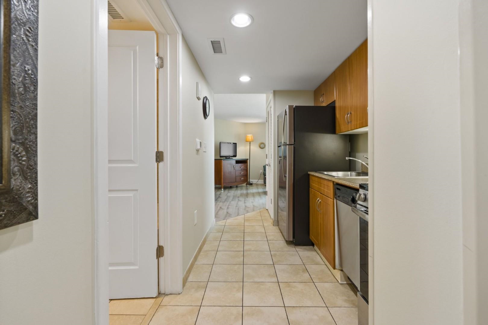 201 S Ocean Blvd. Property Photo 3