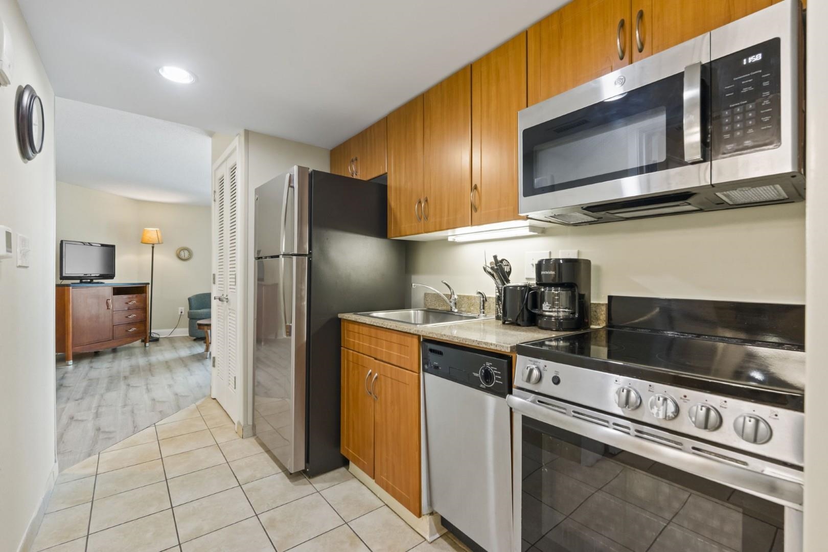 201 S Ocean Blvd. Property Photo 8