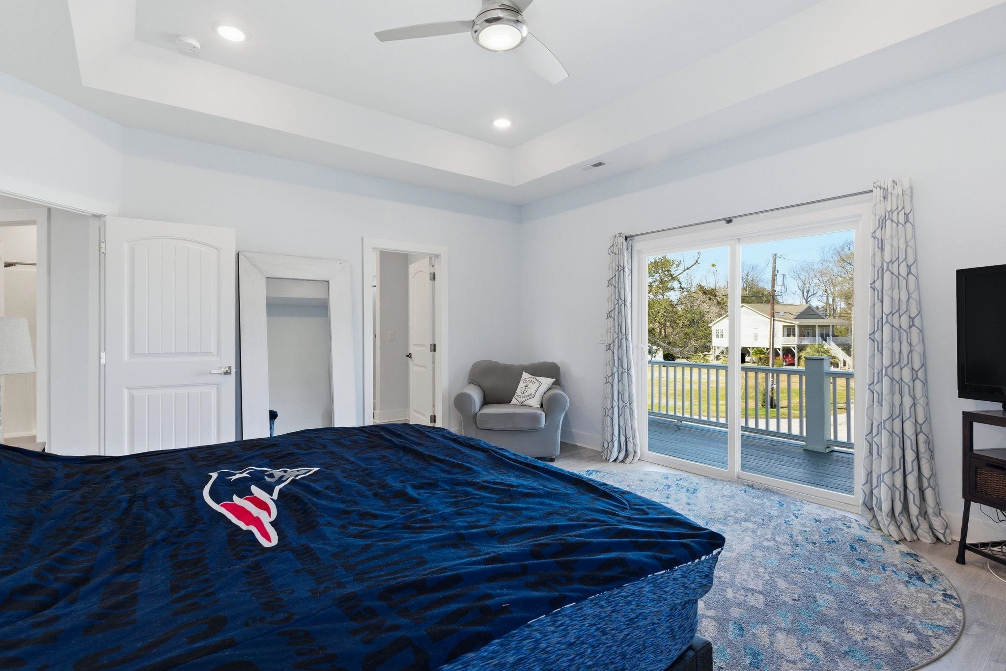 400 Elizabeth Dr. Property Photo 17