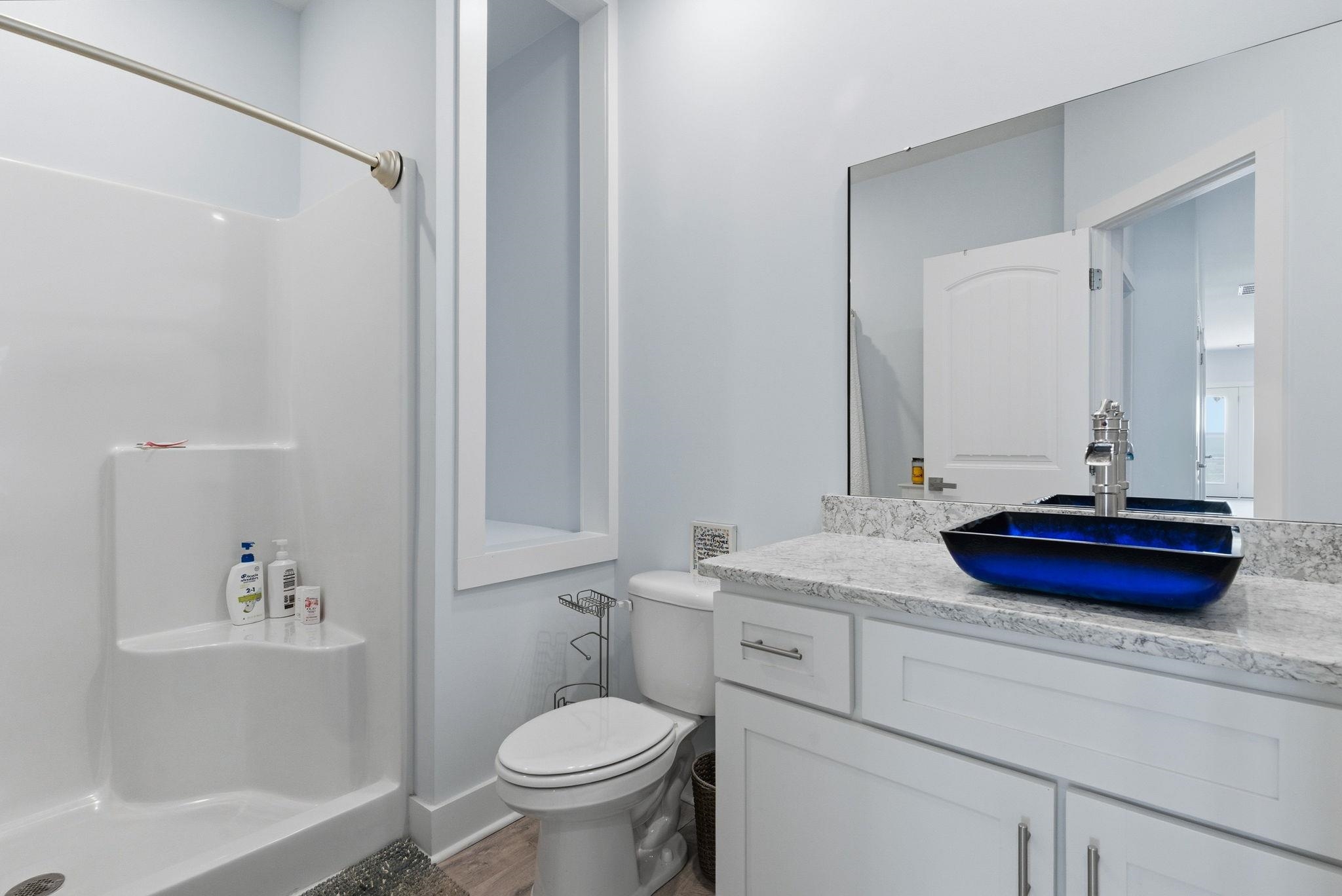 400 Elizabeth Dr. Property Photo 22