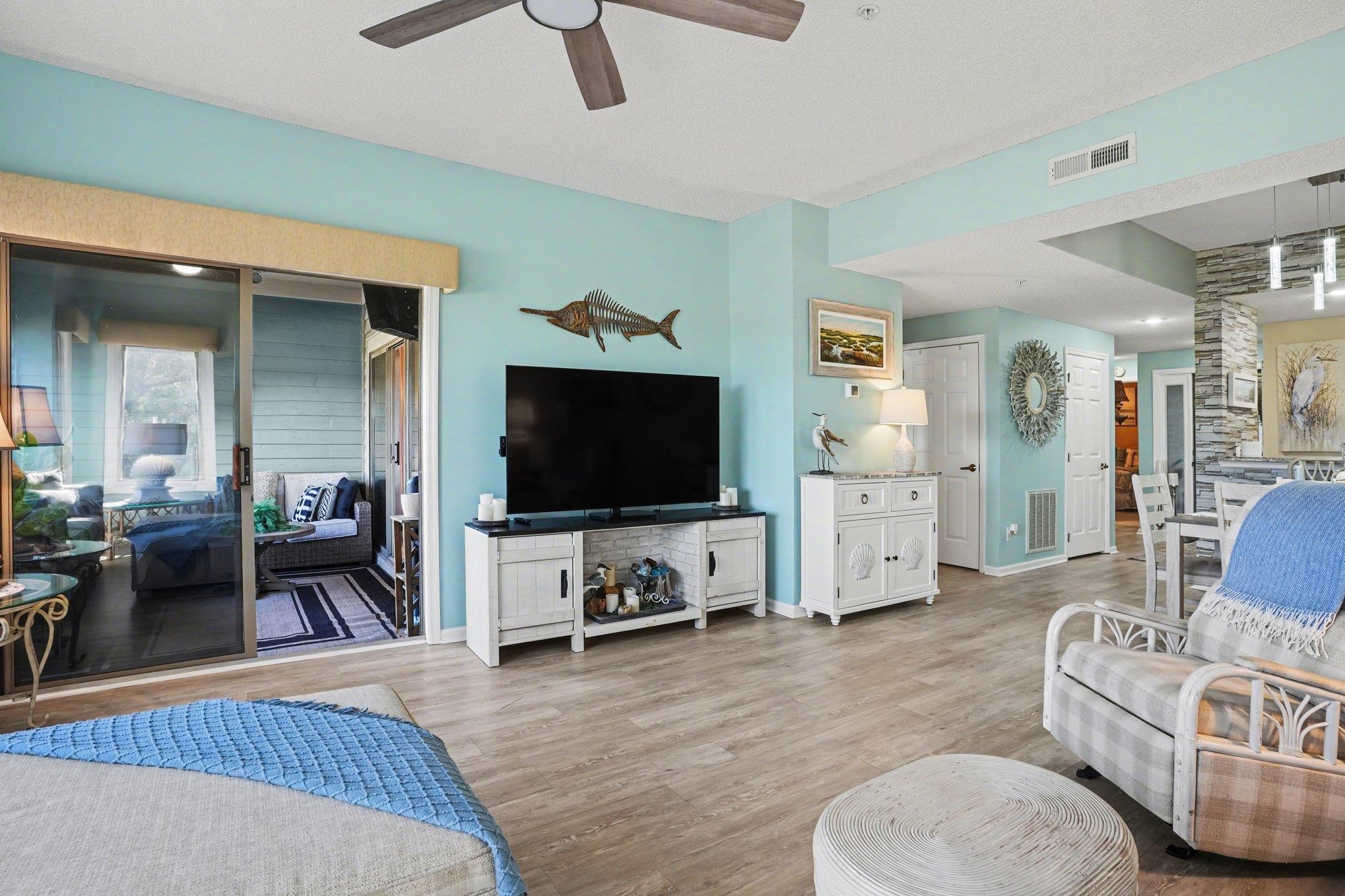 1401 Lighthouse Dr. Property Photo 4
