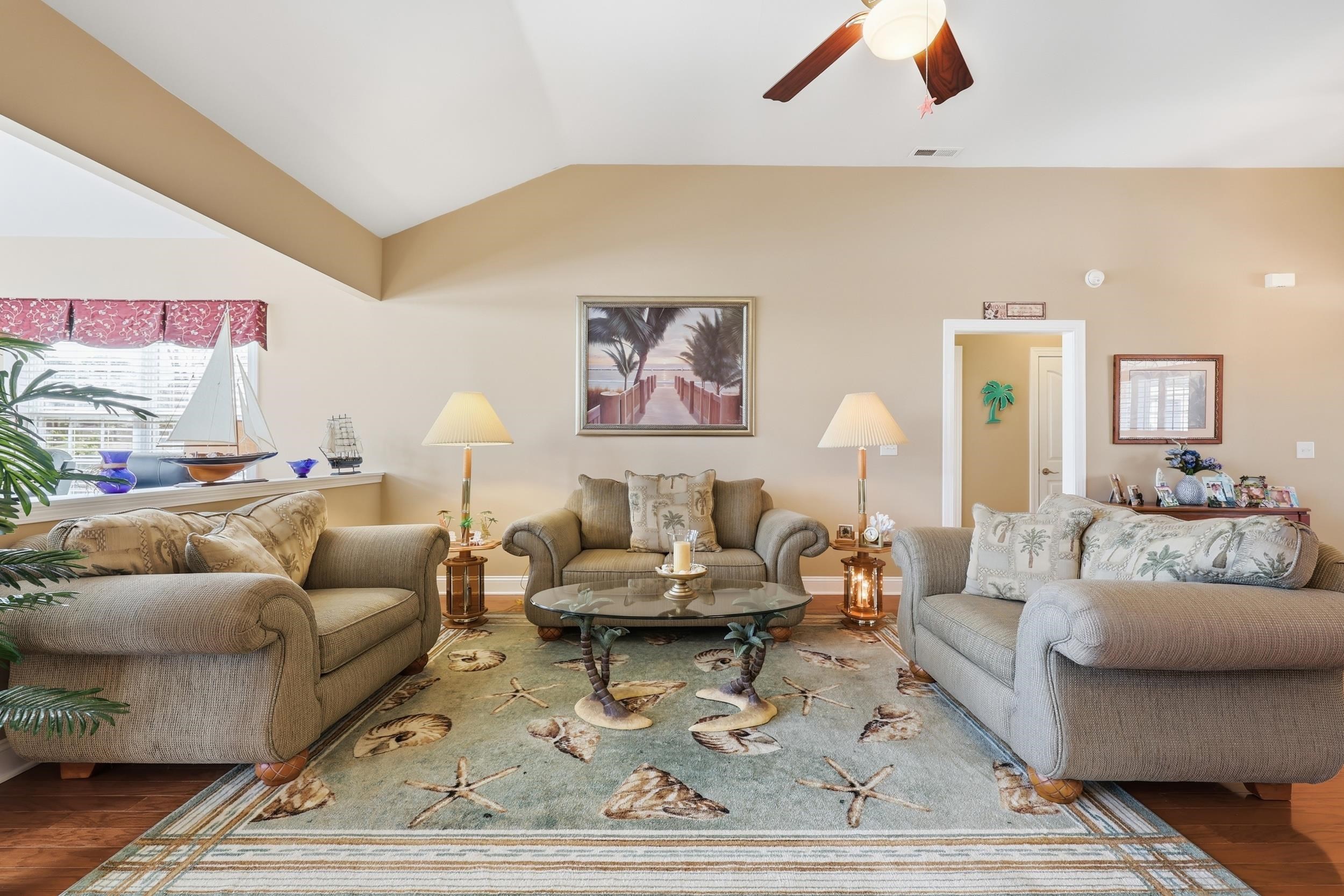 1216 Foxtail Dr. Property Photo 3