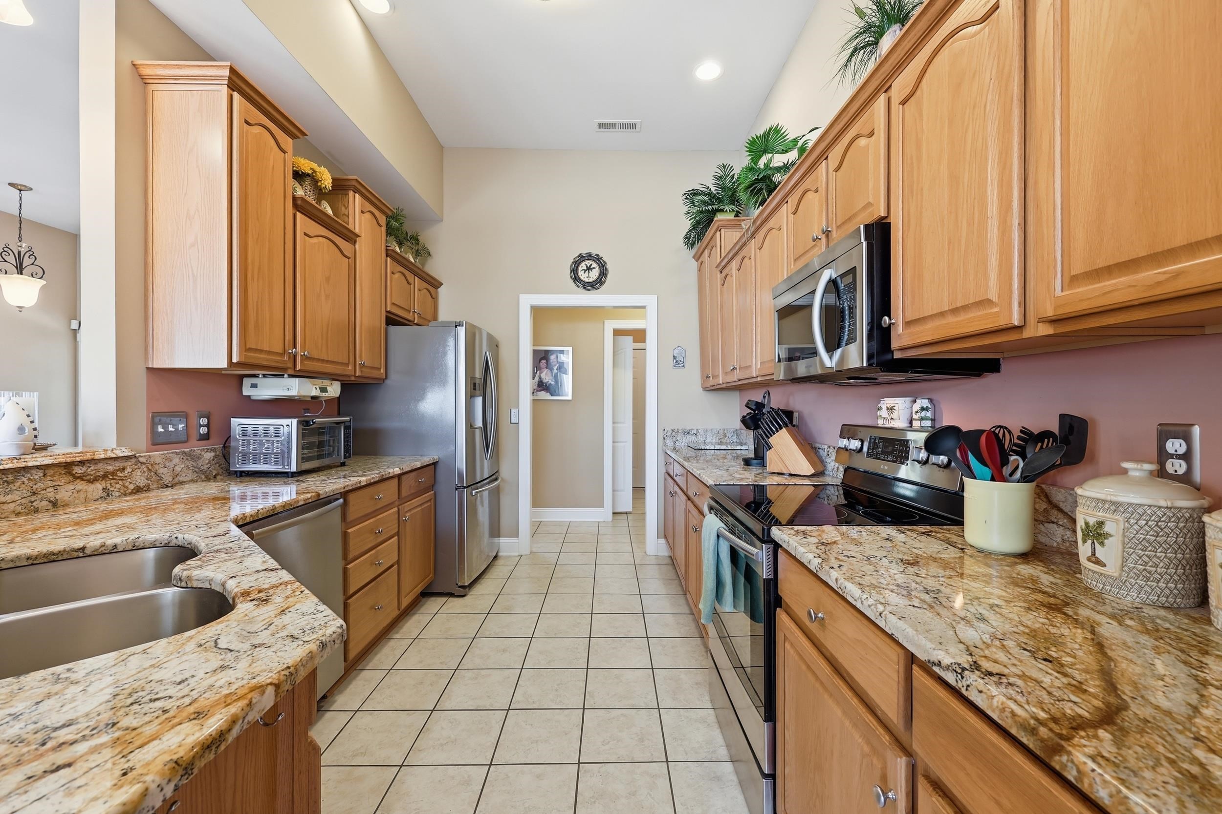 1216 Foxtail Dr. Property Photo 4