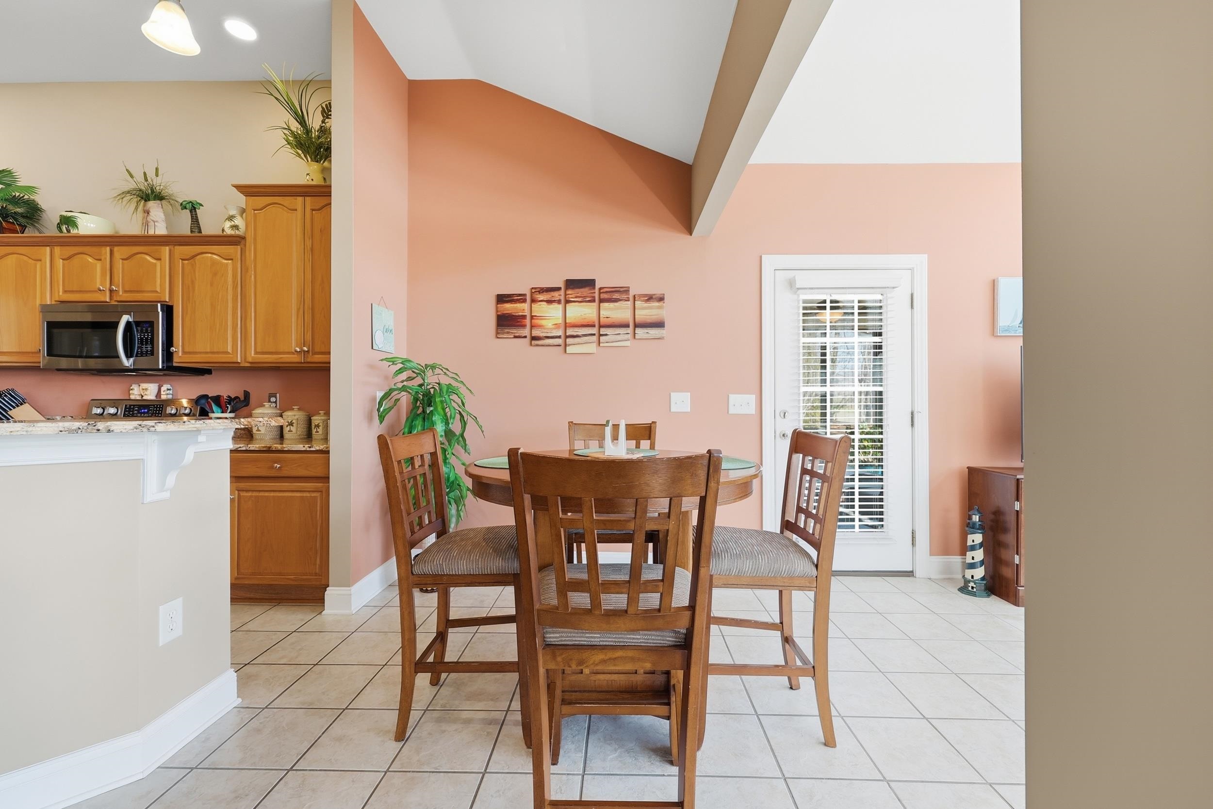 1216 Foxtail Dr. Property Photo 15